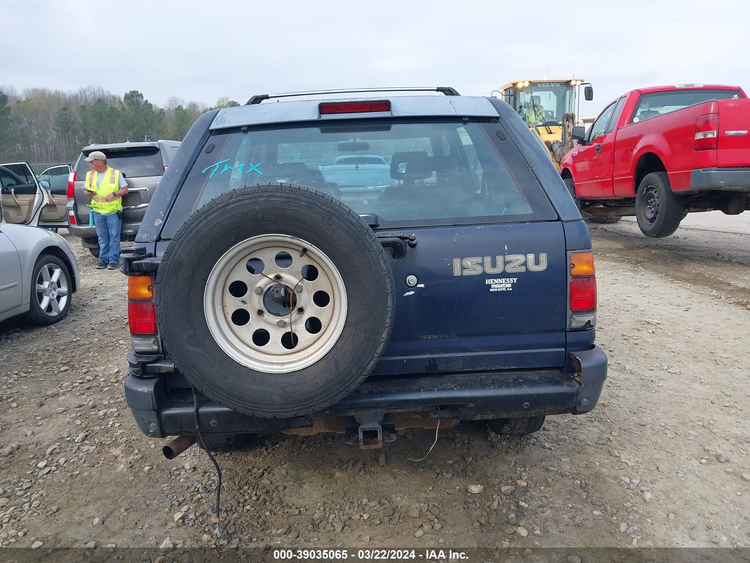 Photo 15 VIN: 4S2CG58V6P4320050 - ISUZU RODEO 