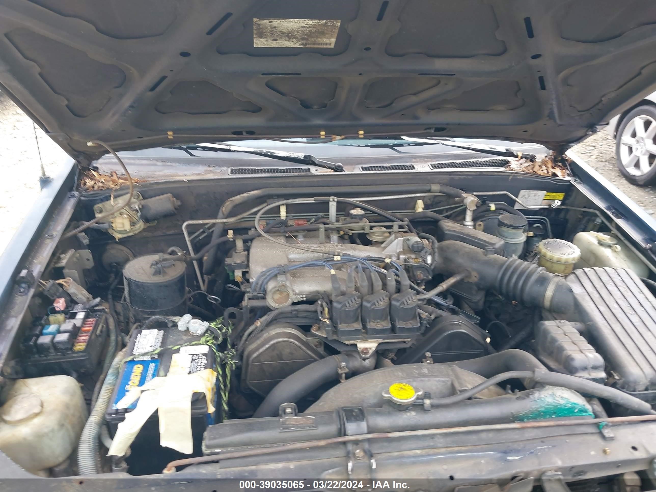 Photo 9 VIN: 4S2CG58V6P4320050 - ISUZU RODEO 