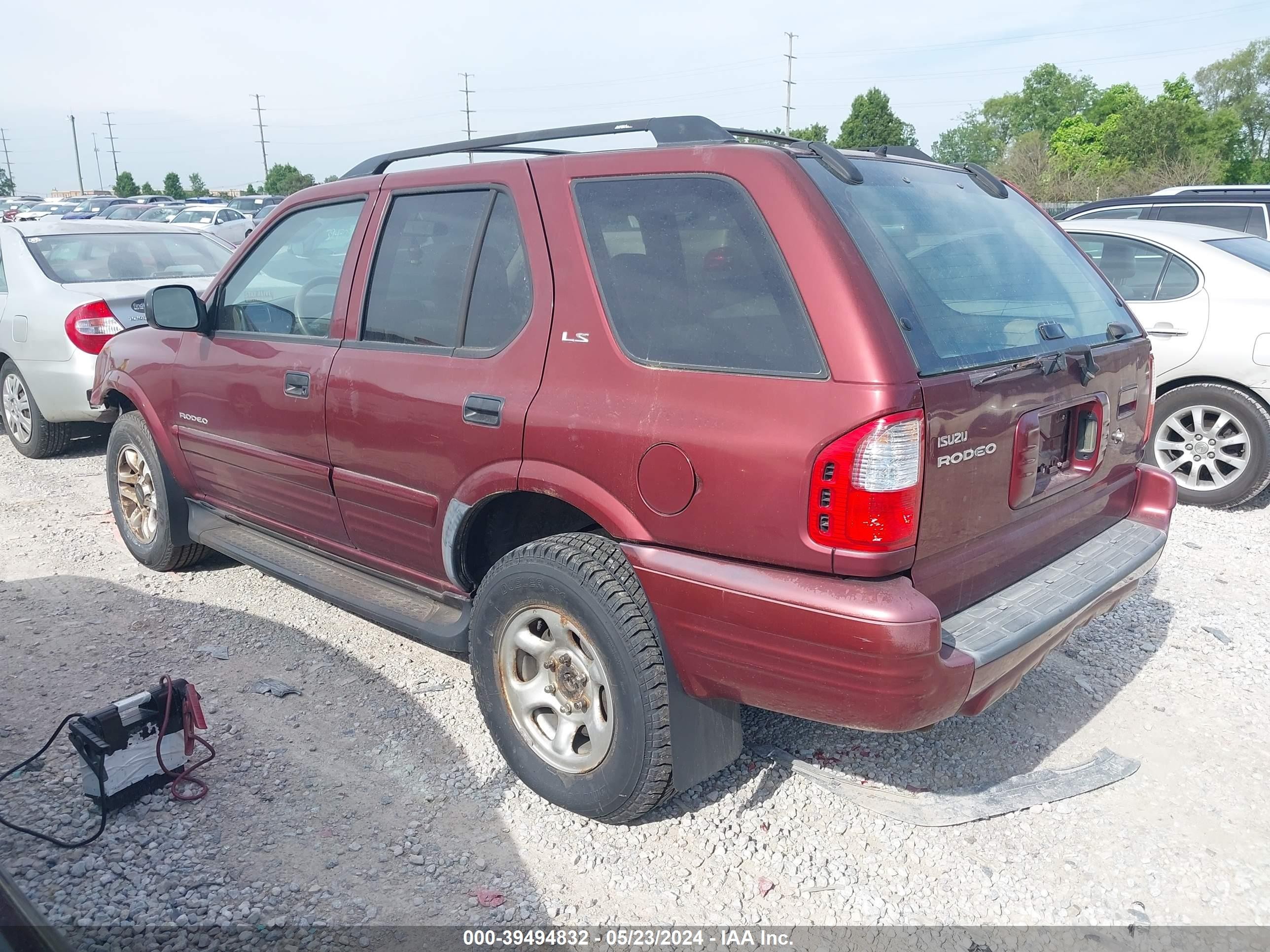 Photo 2 VIN: 4S2CK58W124325916 - ISUZU RODEO 