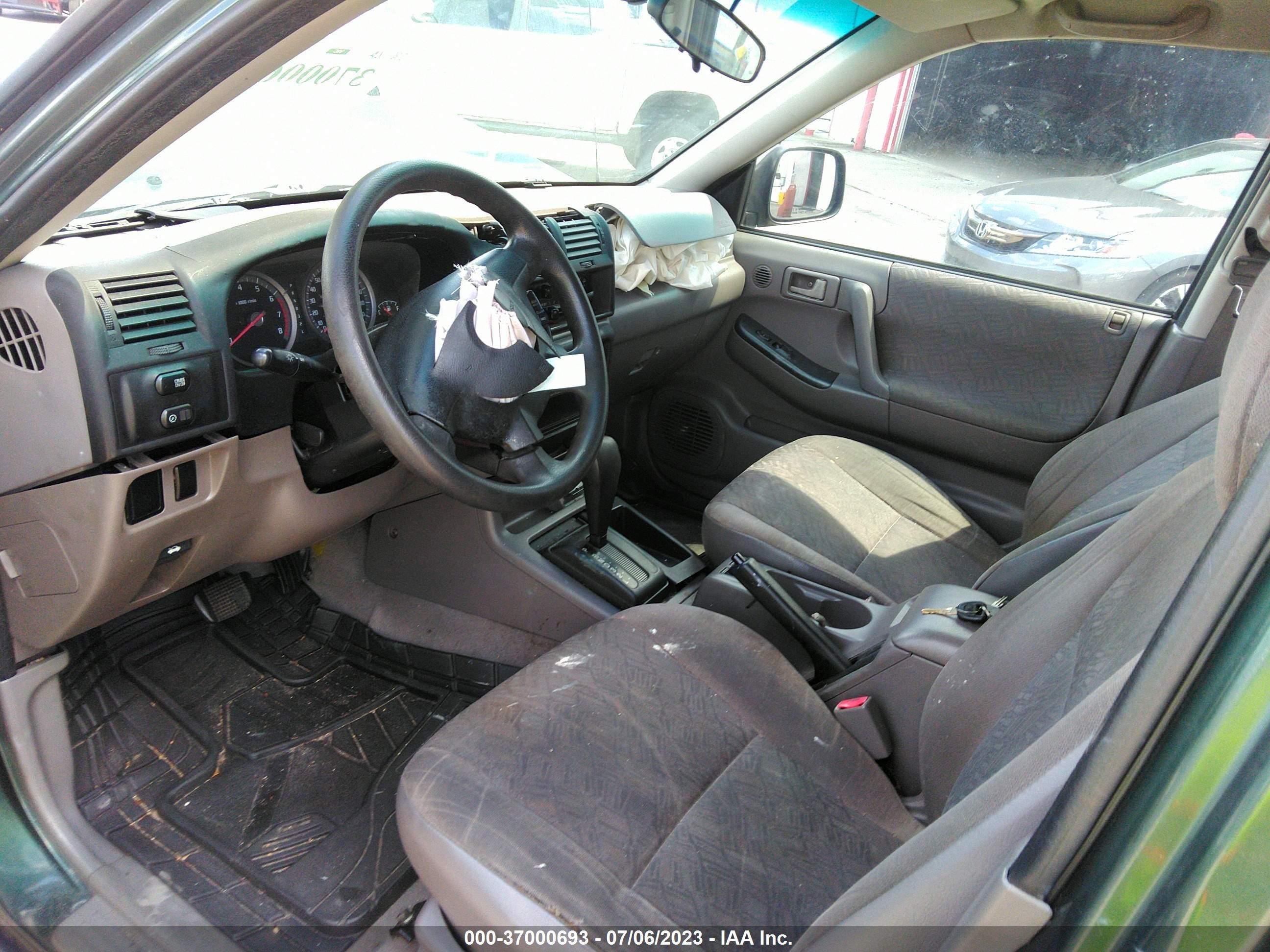 Photo 4 VIN: 4S2CK58W144303238 - ISUZU RODEO 