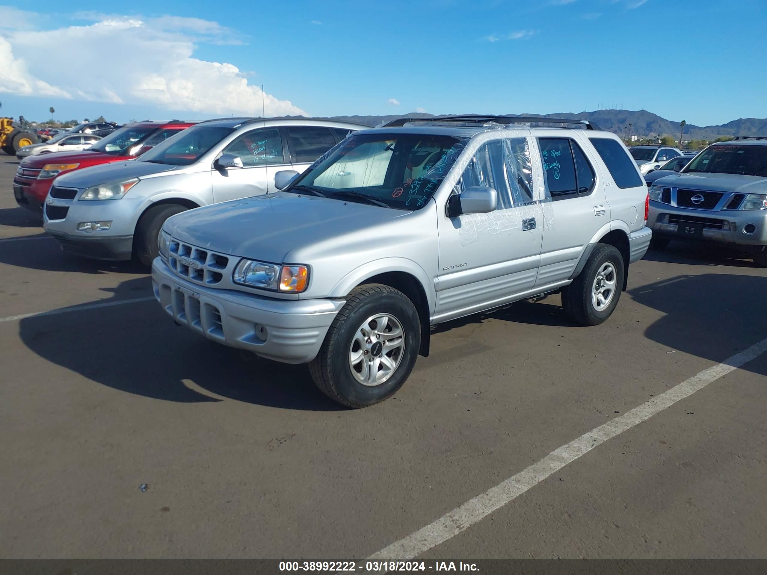 Photo 1 VIN: 4S2CK58W224329232 - ISUZU RODEO 