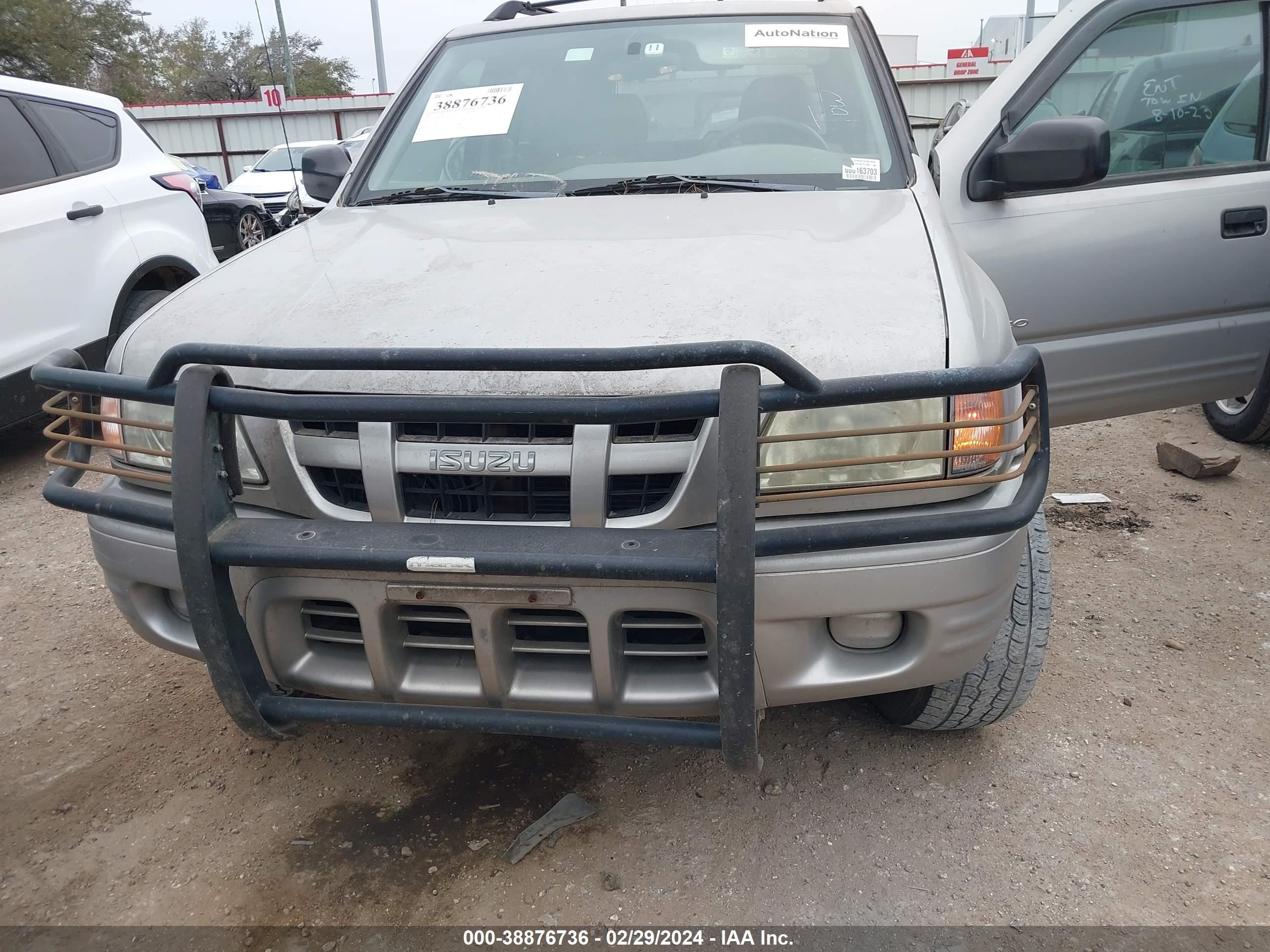 Photo 5 VIN: 4S2CK58W344311048 - ISUZU RODEO 