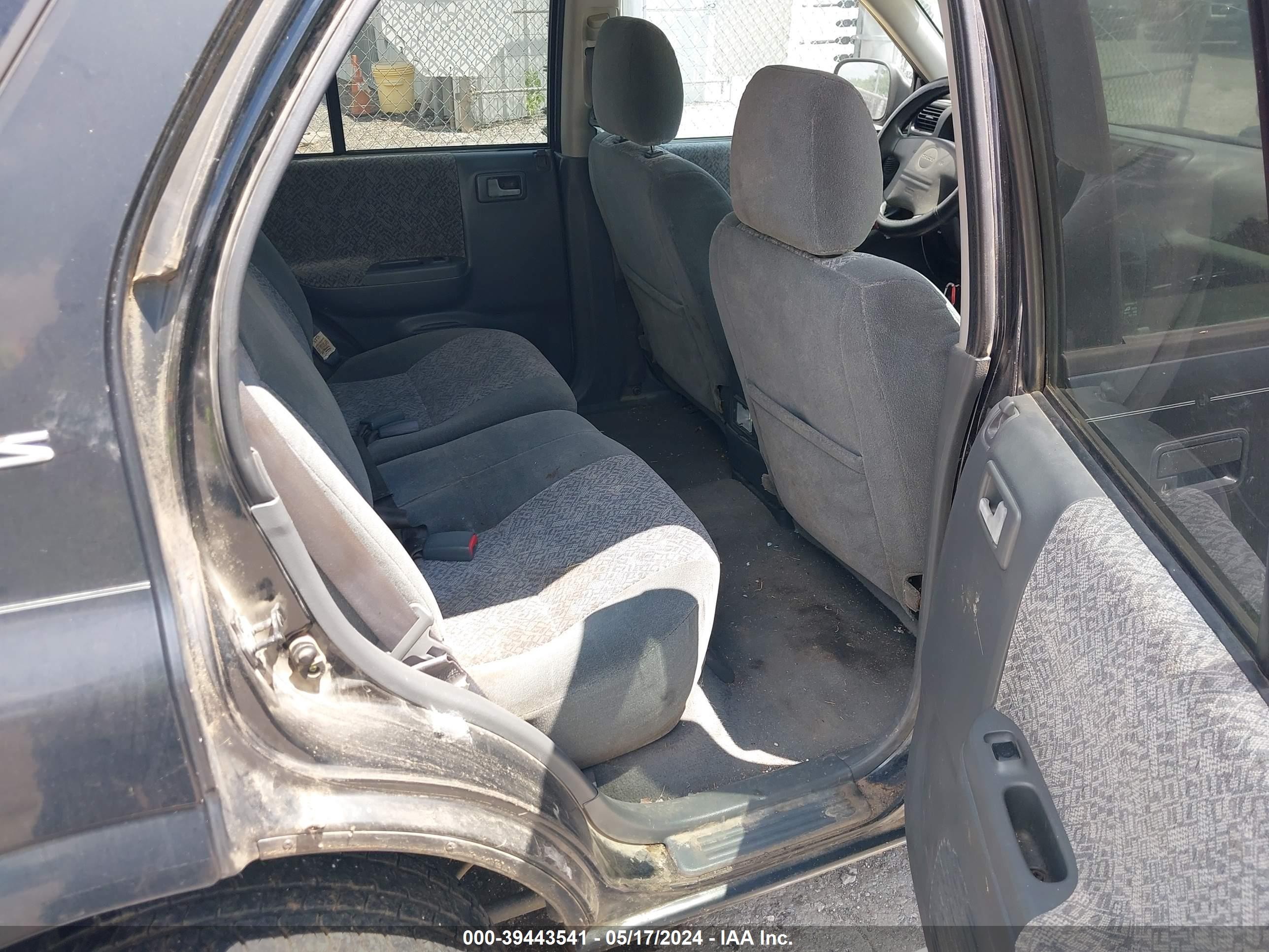 Photo 7 VIN: 4S2CK58W424322007 - ISUZU RODEO 