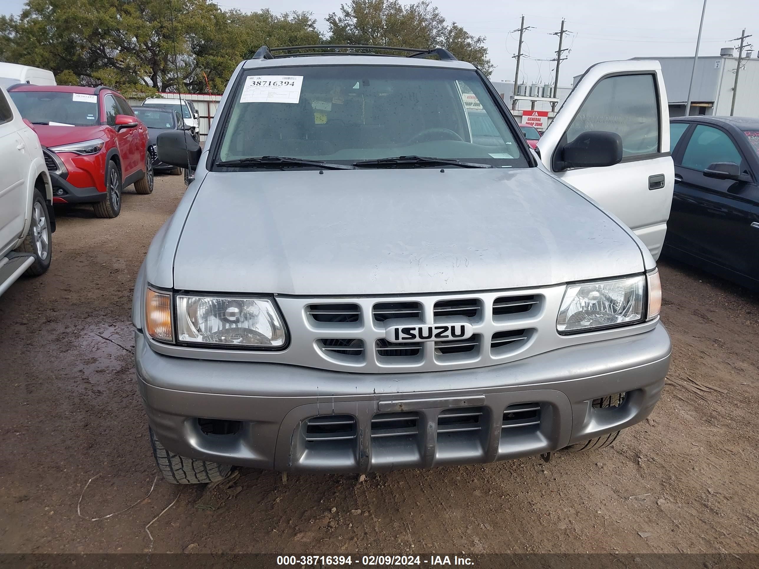 Photo 5 VIN: 4S2CK58W724321773 - ISUZU RODEO 