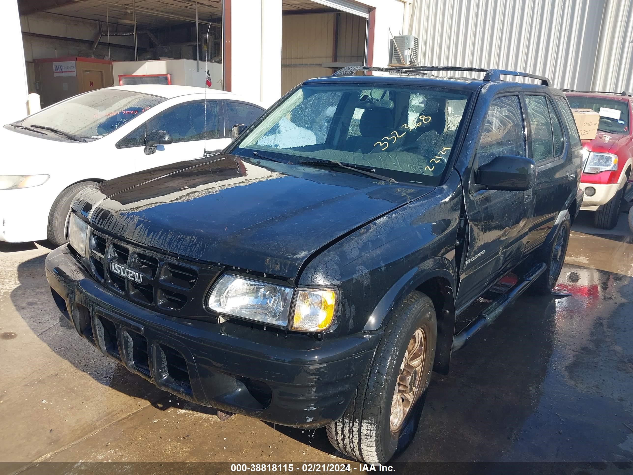 Photo 1 VIN: 4S2CK58W8Y4332368 - ISUZU RODEO 