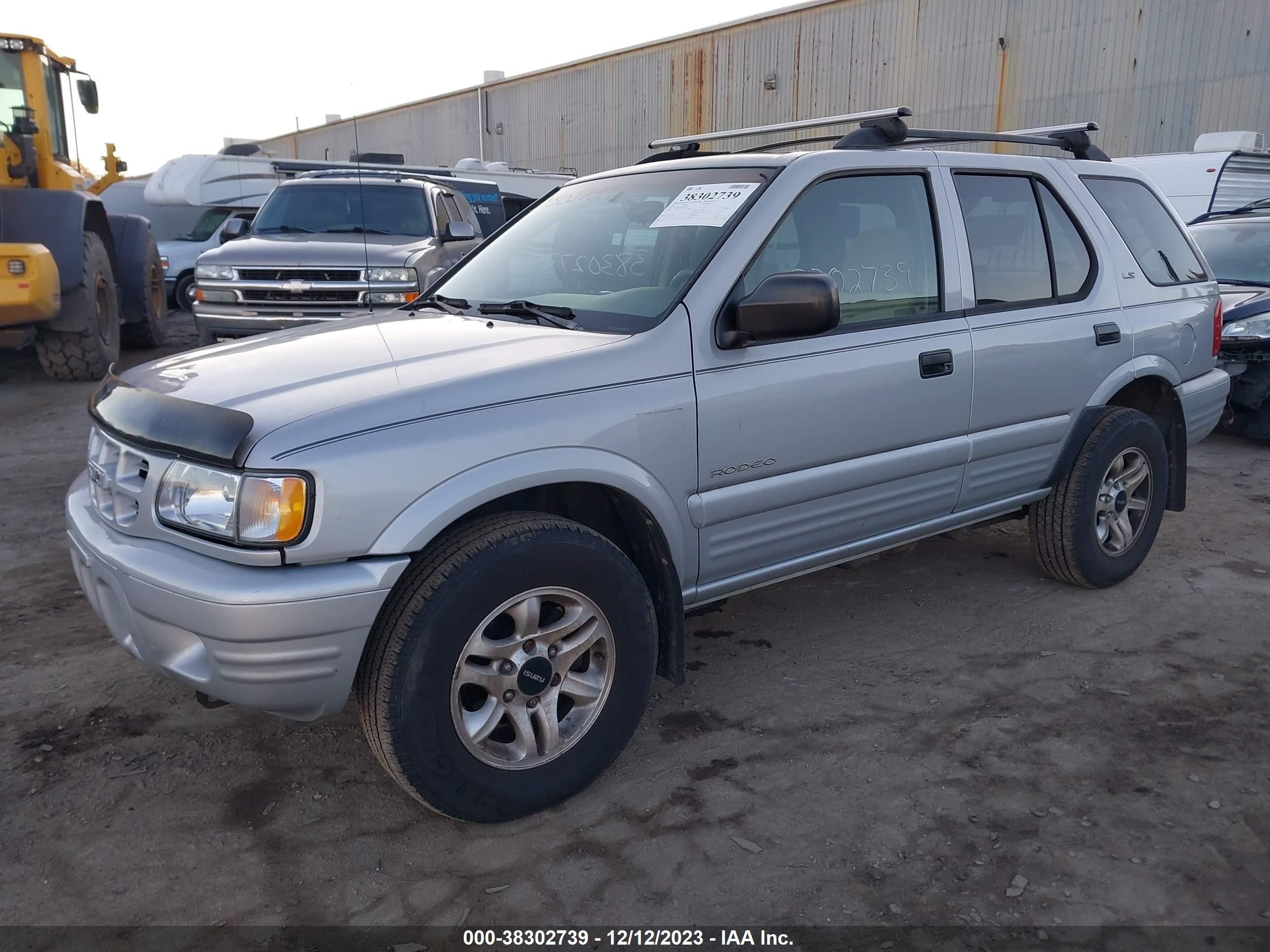 Photo 1 VIN: 4S2CK58W924325842 - ISUZU RODEO 