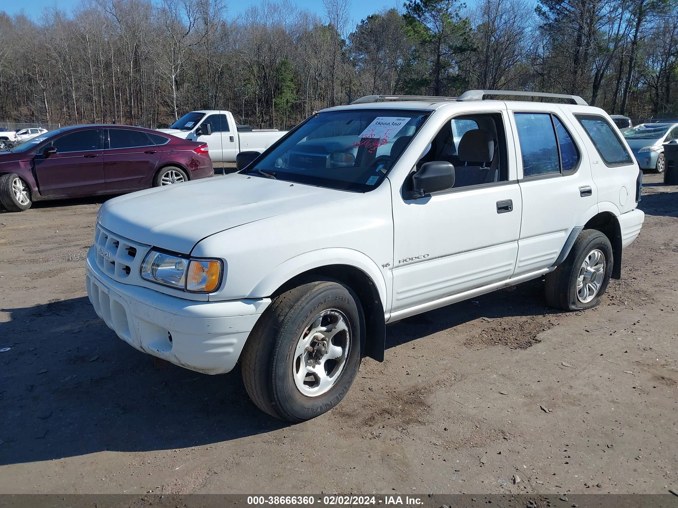 Photo 1 VIN: 4S2CK58W9Y4300321 - ISUZU RODEO 