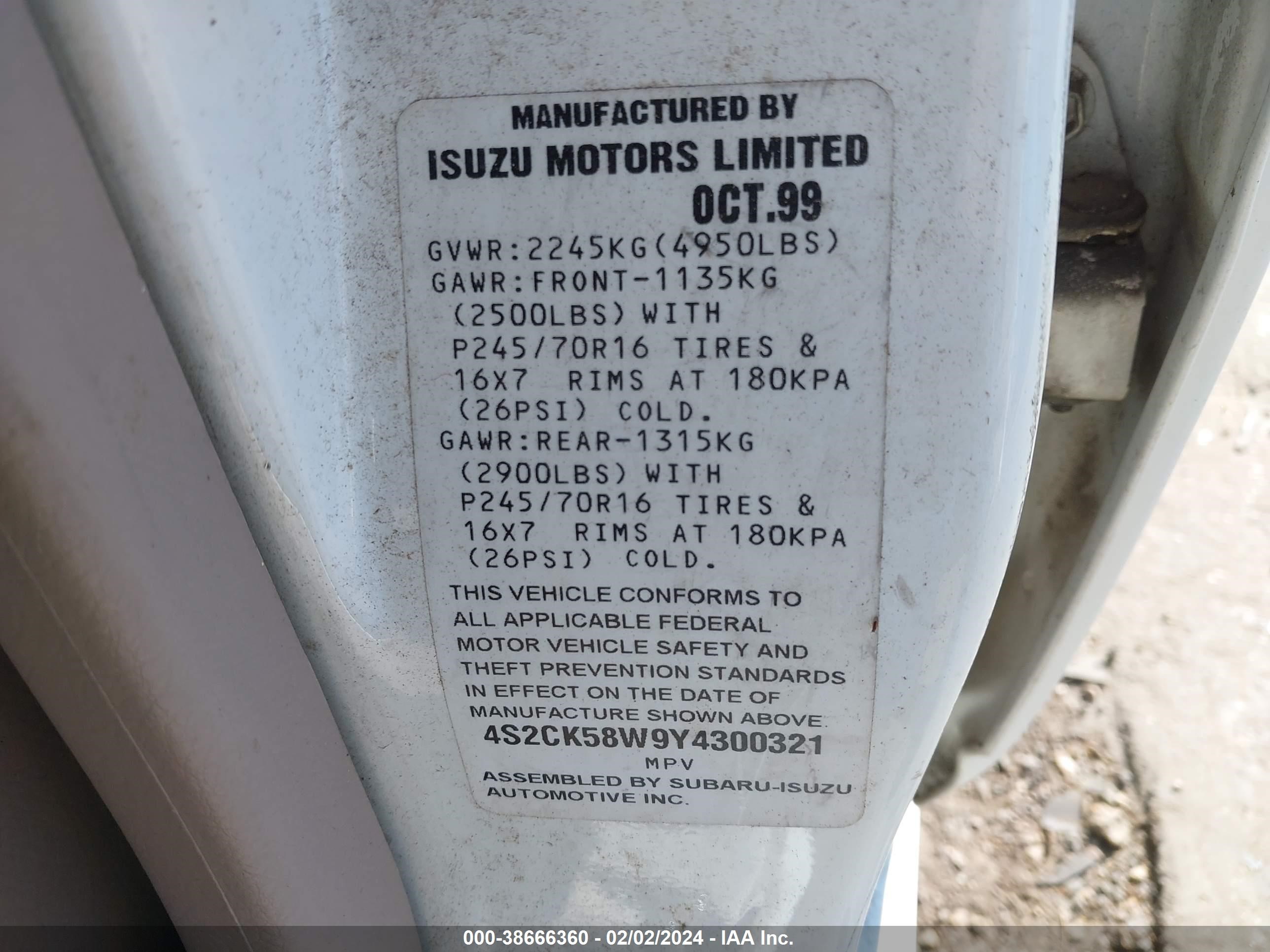 Photo 8 VIN: 4S2CK58W9Y4300321 - ISUZU RODEO 