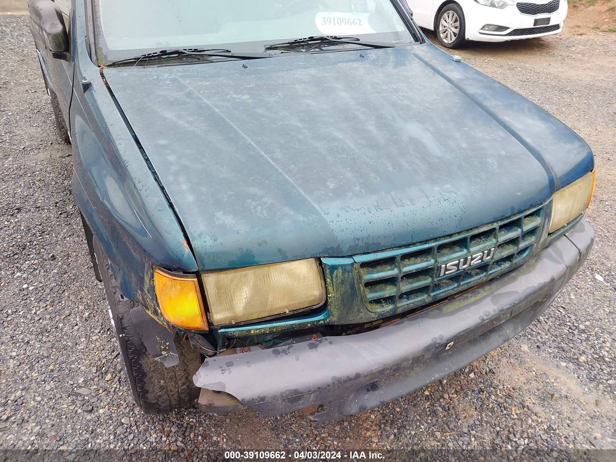 Photo 14 VIN: 4S2CM58W5X4319036 - ISUZU RODEO 