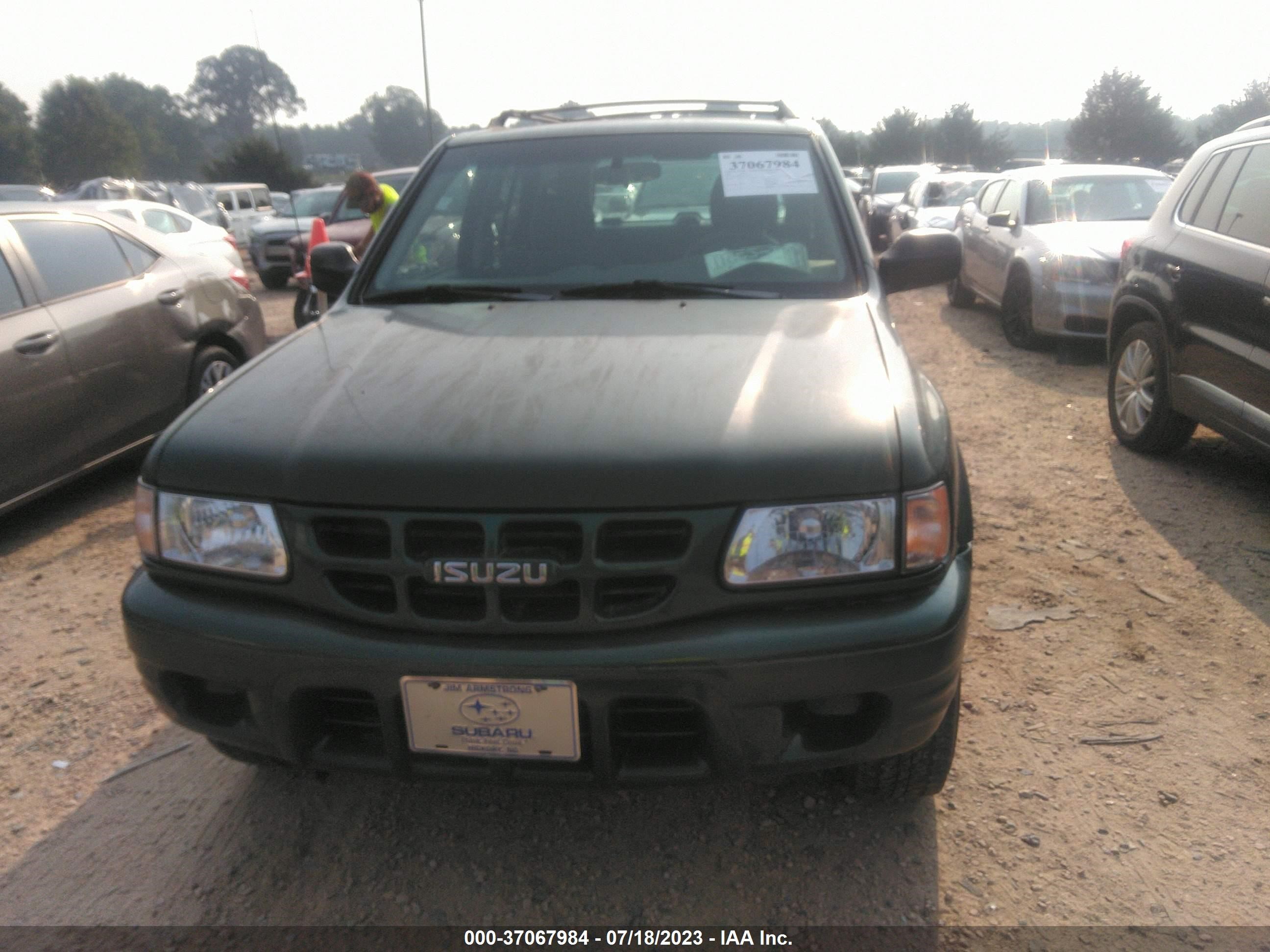 Photo 5 VIN: 4S2DM58W414342030 - ISUZU RODEO 