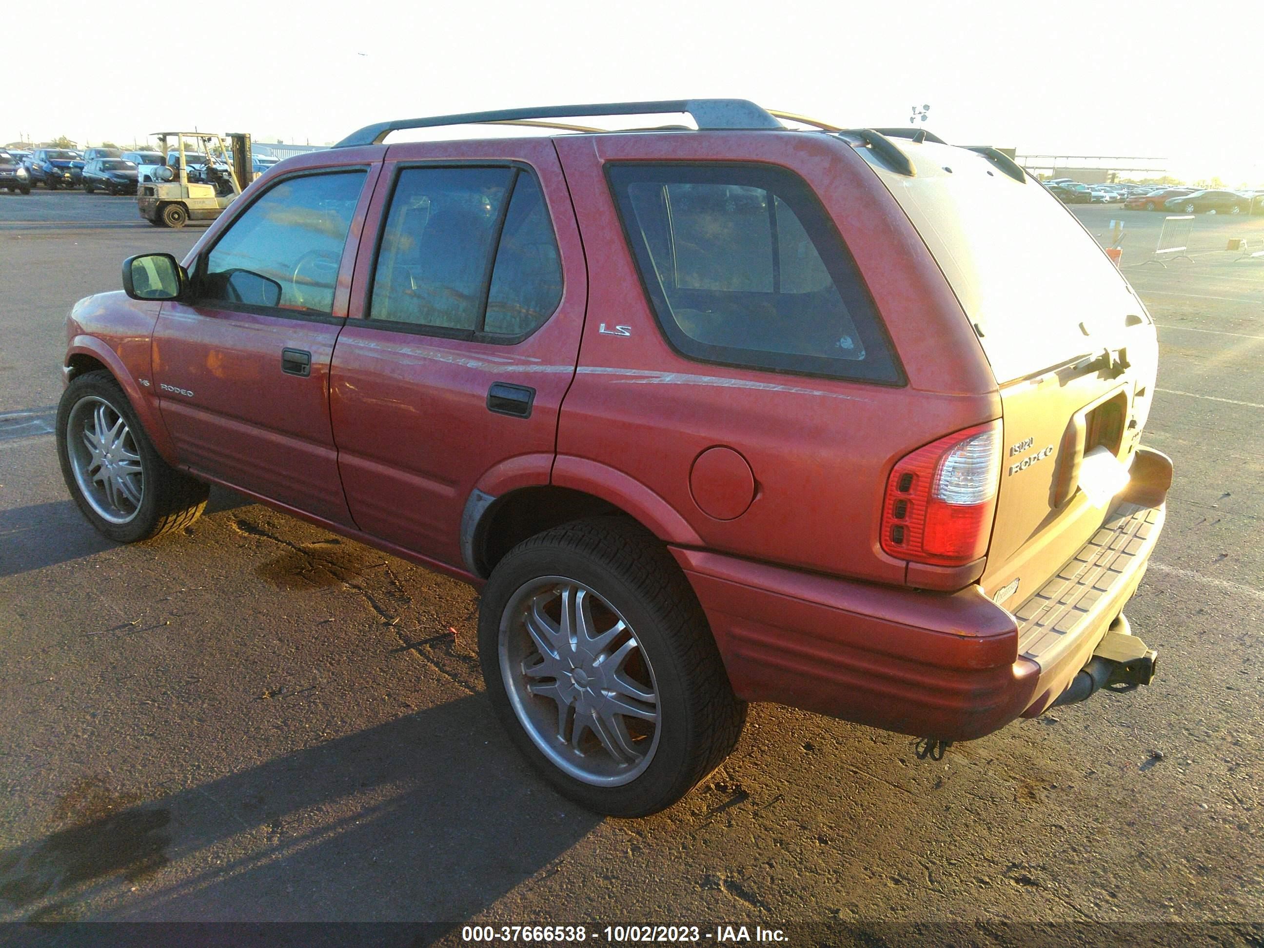 Photo 2 VIN: 4S2DM58W4Y4340806 - ISUZU RODEO 