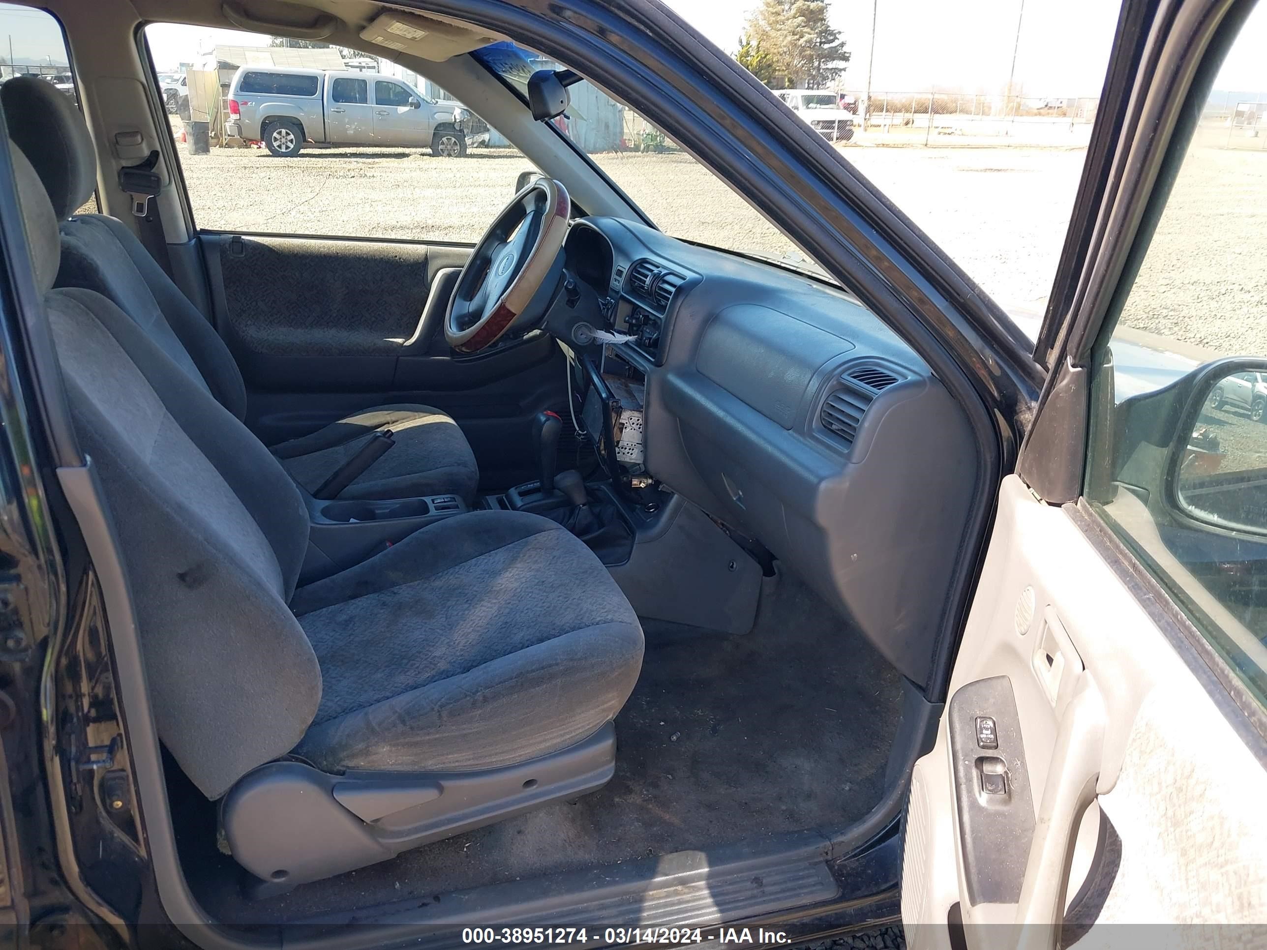 Photo 4 VIN: 4S2DM58W914307189 - ISUZU RODEO 