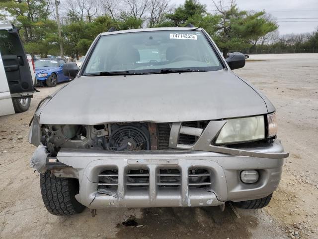 Photo 4 VIN: 4S2DM58Y244303328 - ISUZU RODEO 