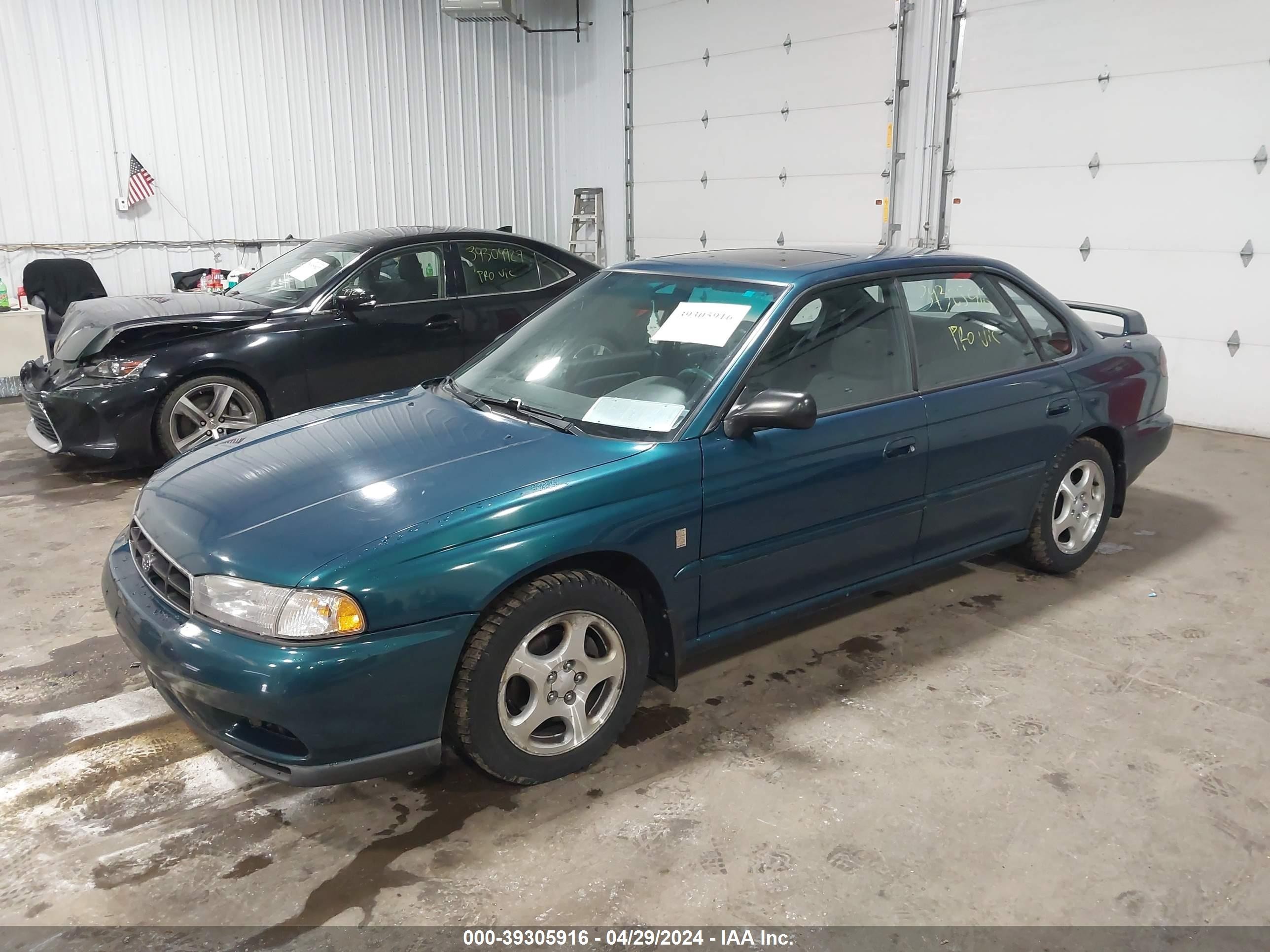 Photo 1 VIN: 4S3BD4358X7253208 - SUBARU LEGACY 