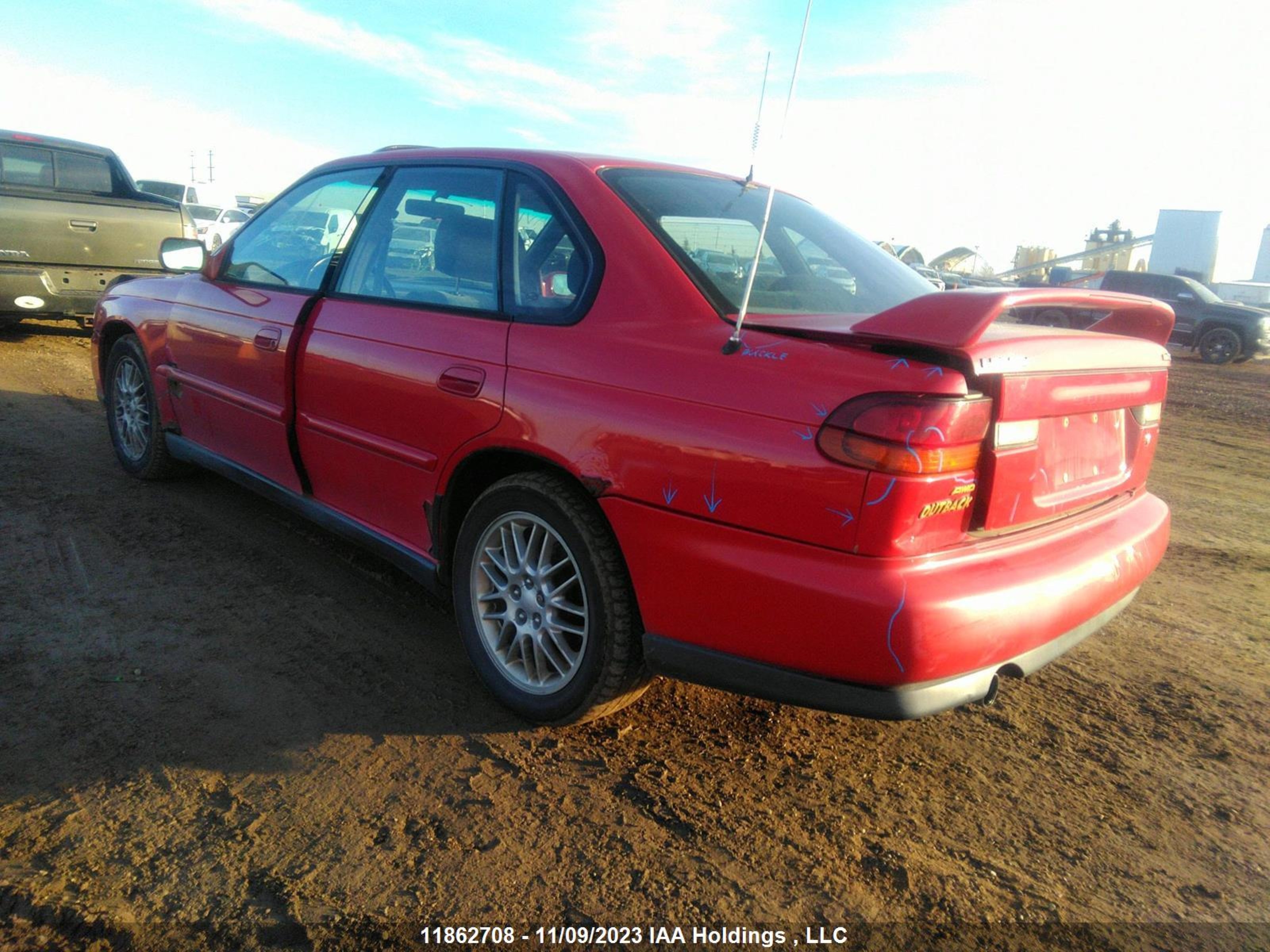 Photo 2 VIN: 4S3BD675XW7200417 - SUBARU LEGACY 