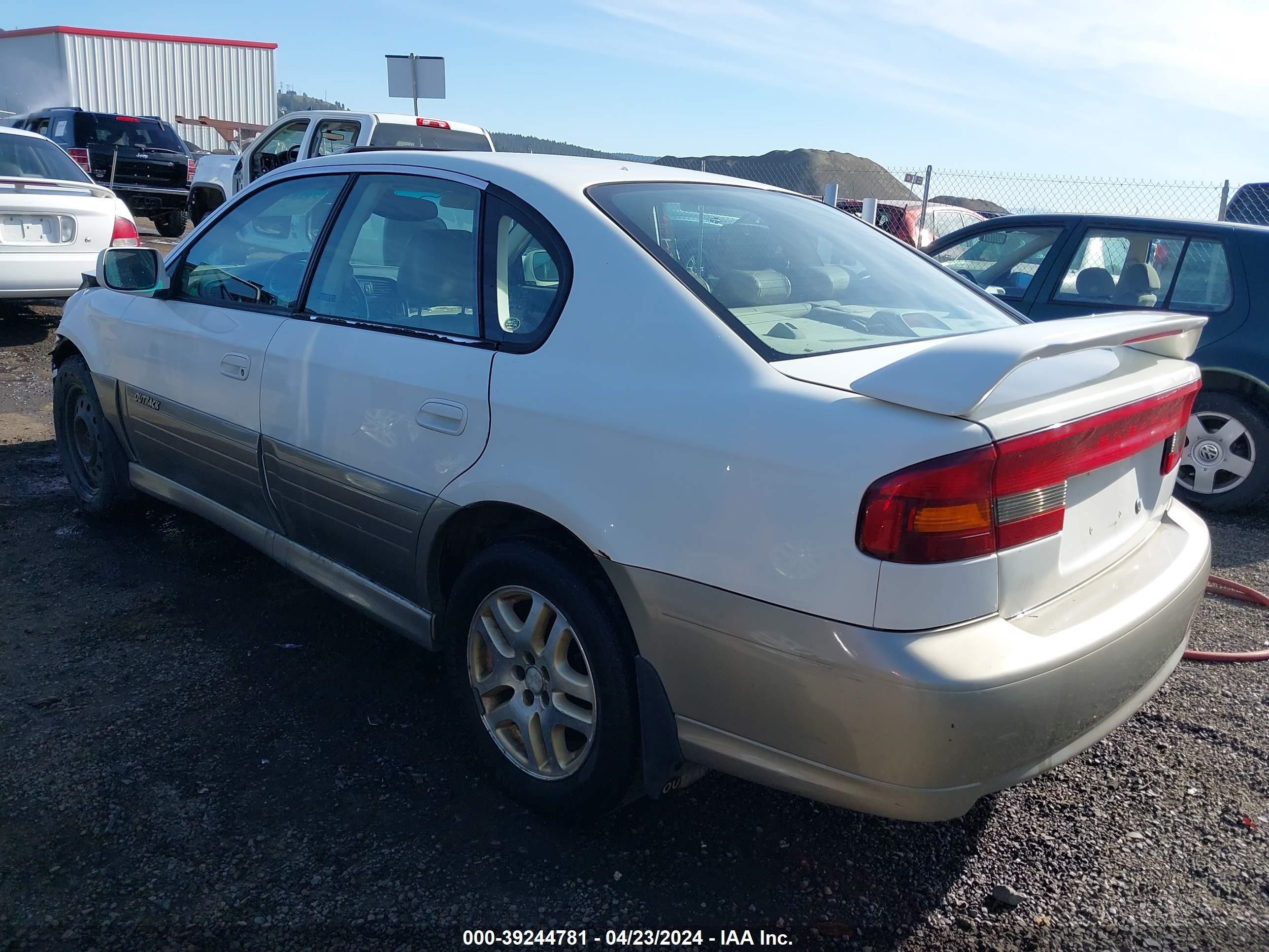 Photo 2 VIN: 4S3BE686117200478 - SUBARU OUTBACK 