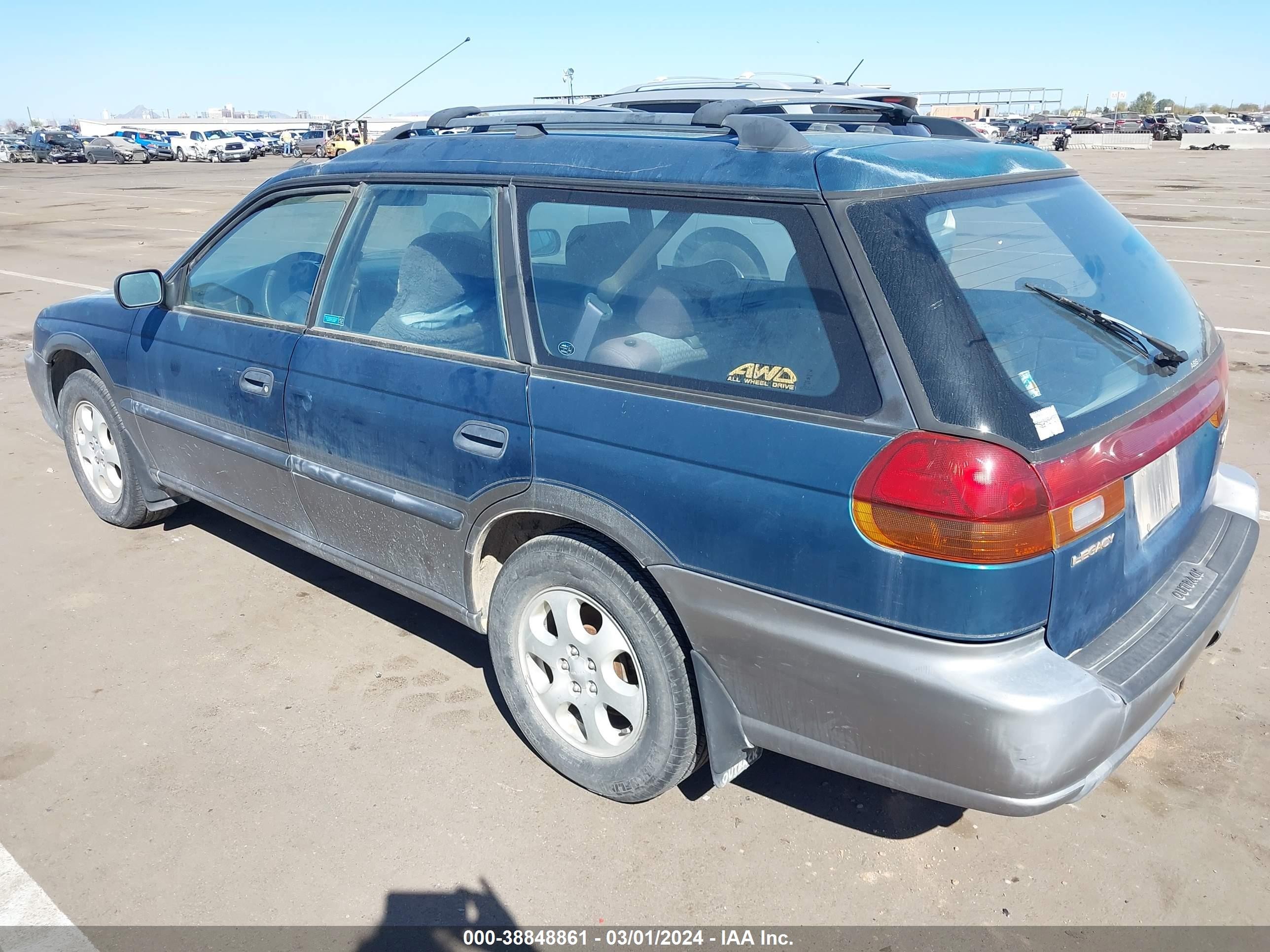 Photo 2 VIN: 4S3BG6856X7649407 - SUBARU LEGACY 