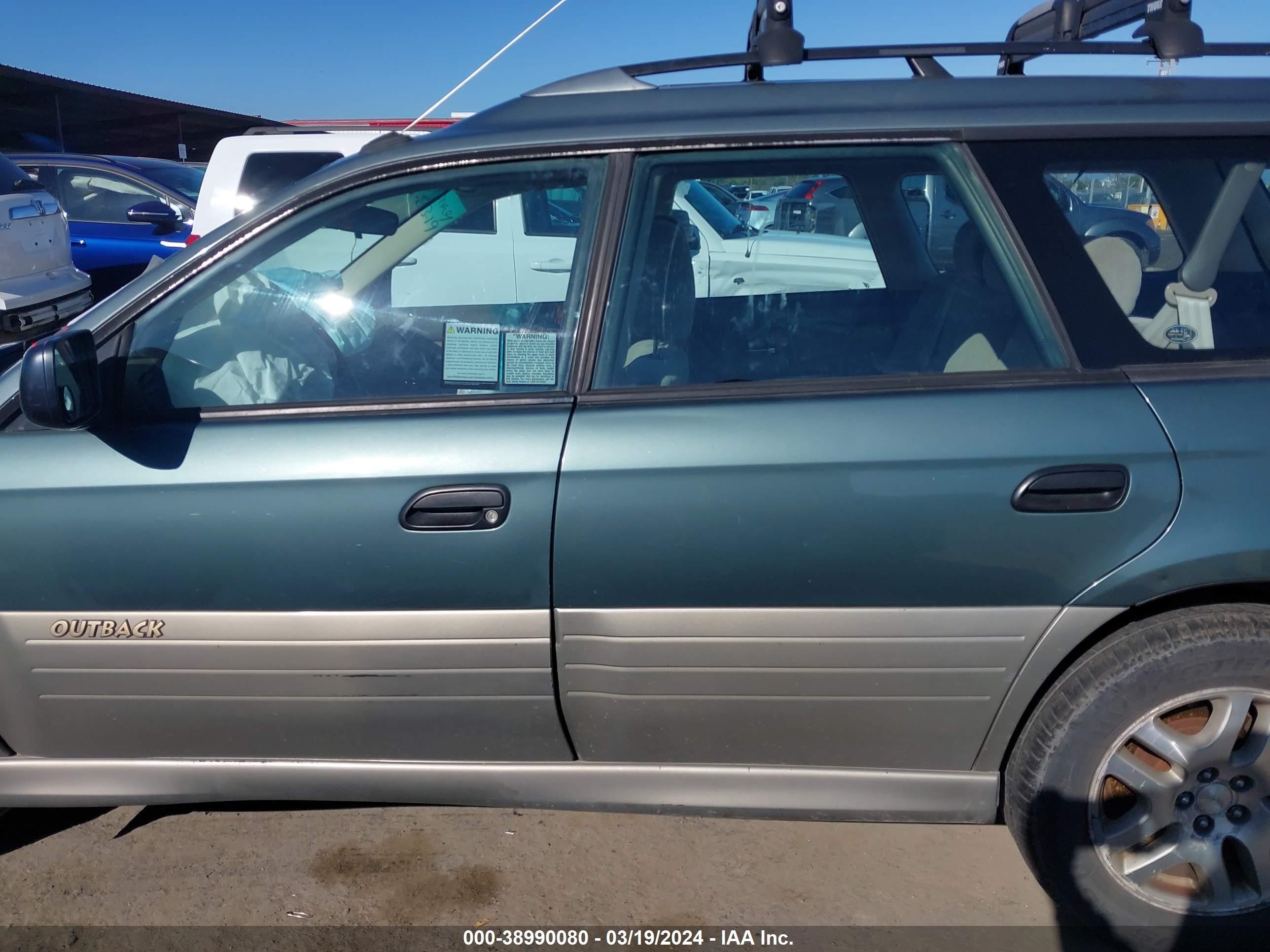 Photo 13 VIN: 4S3BH6650Y7671551 - SUBARU OUTBACK 