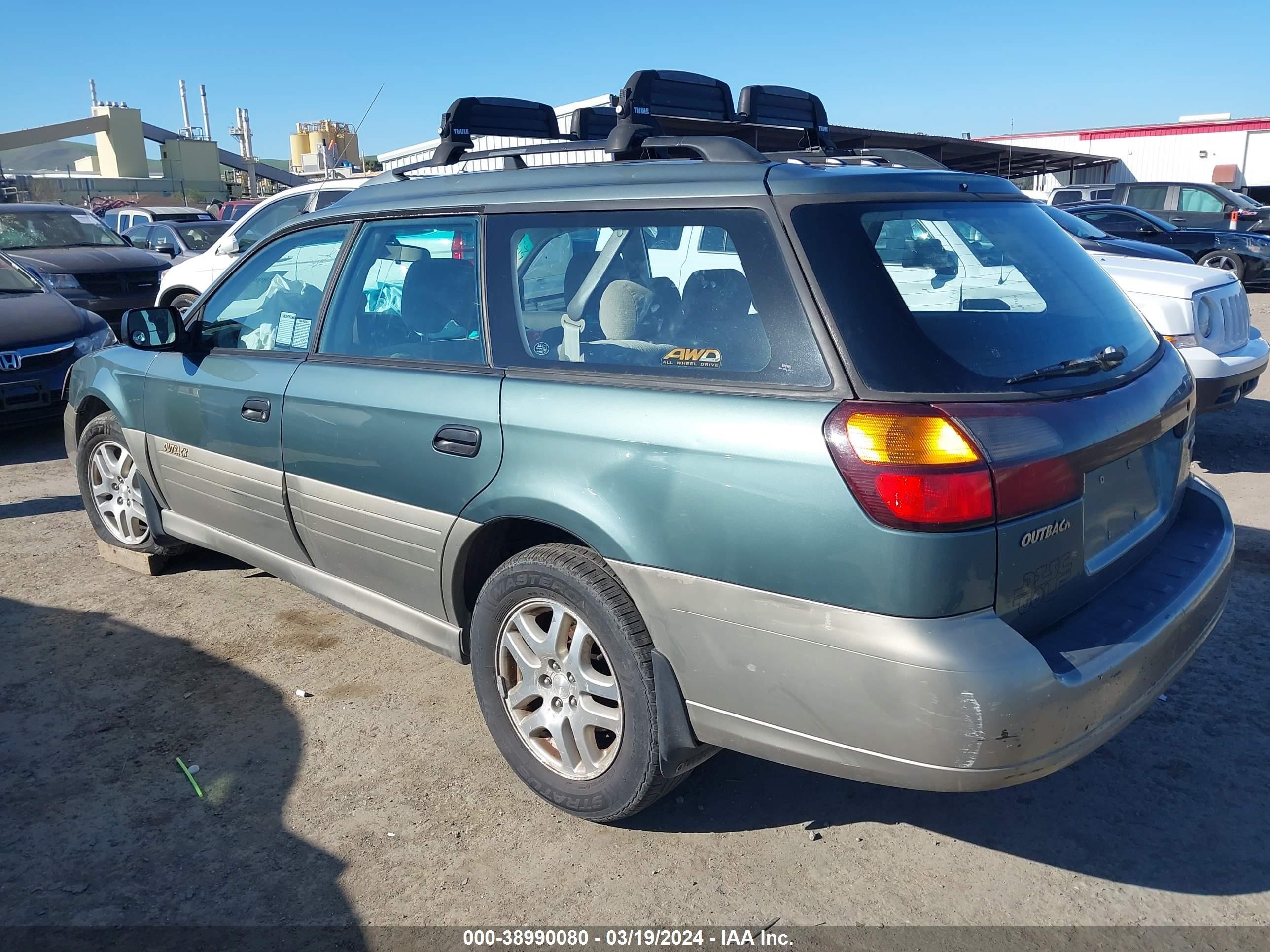 Photo 2 VIN: 4S3BH6650Y7671551 - SUBARU OUTBACK 