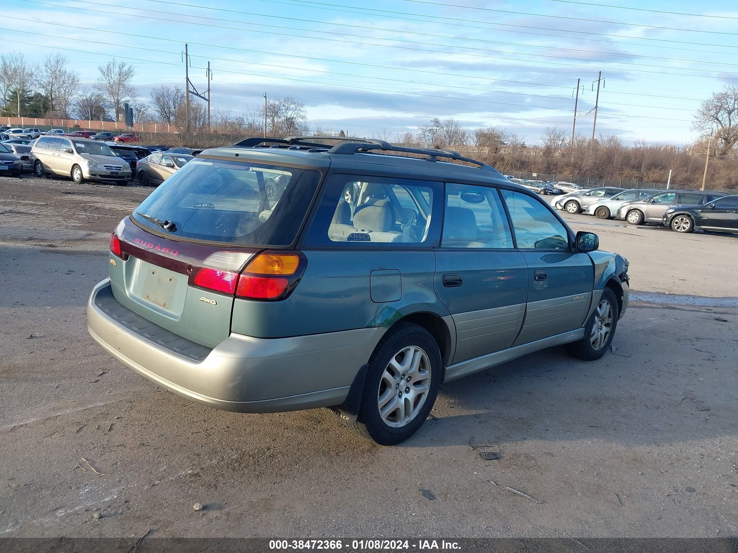 Photo 3 VIN: 4S3BH6653Y6636217 - SUBARU OUTBACK 