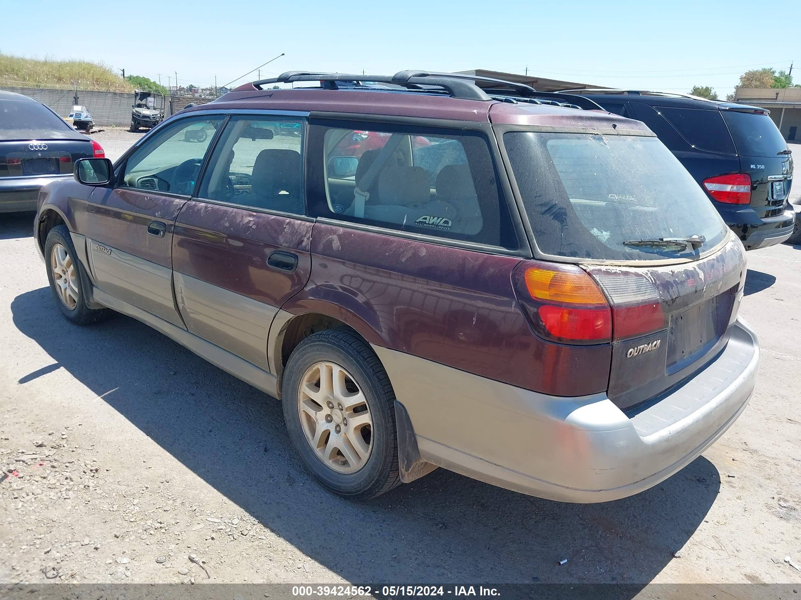 Photo 2 VIN: 4S3BH6654Y7654171 - SUBARU OUTBACK 