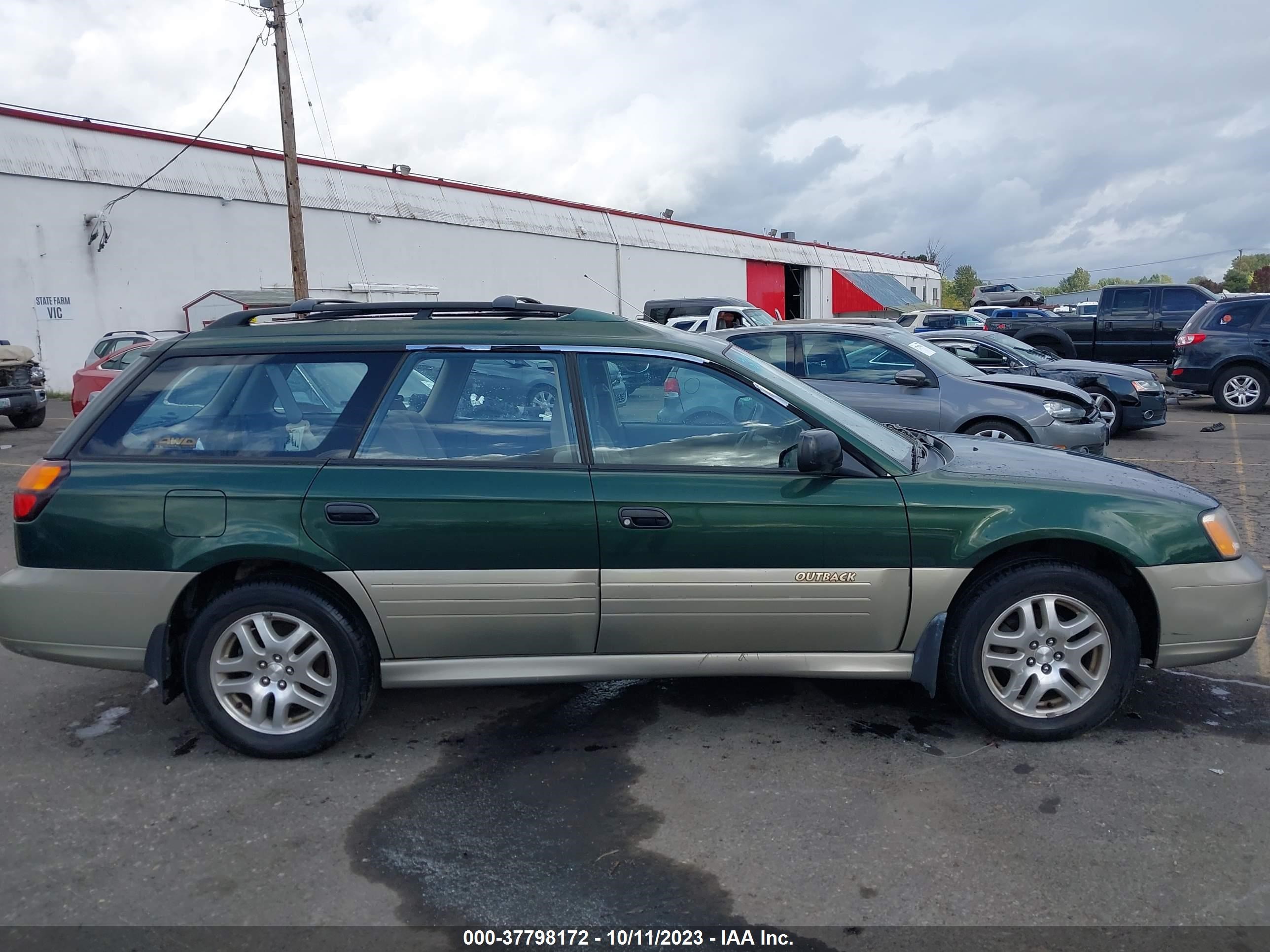 Photo 12 VIN: 4S3BH6654Y7667020 - SUBARU OUTBACK 