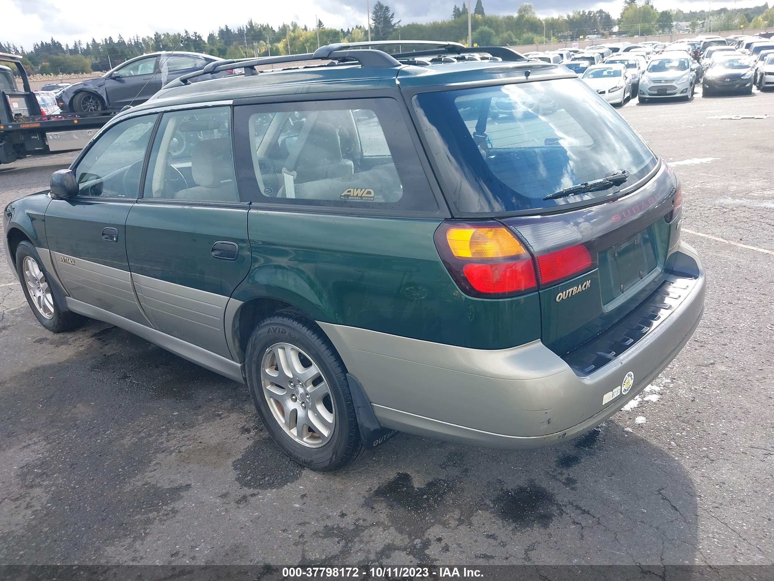 Photo 2 VIN: 4S3BH6654Y7667020 - SUBARU OUTBACK 