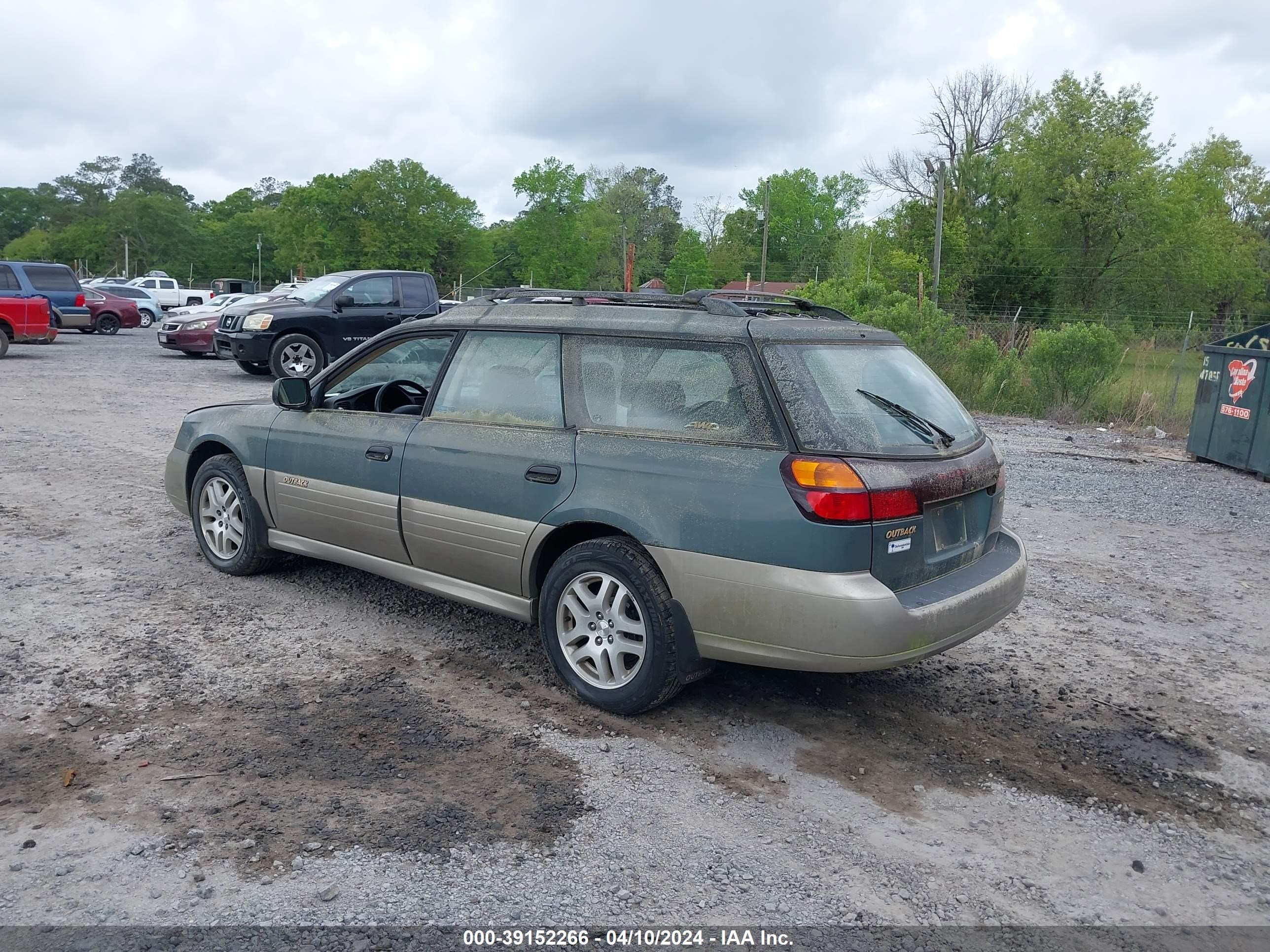 Photo 2 VIN: 4S3BH6655Y6606927 - SUBARU OUTBACK 