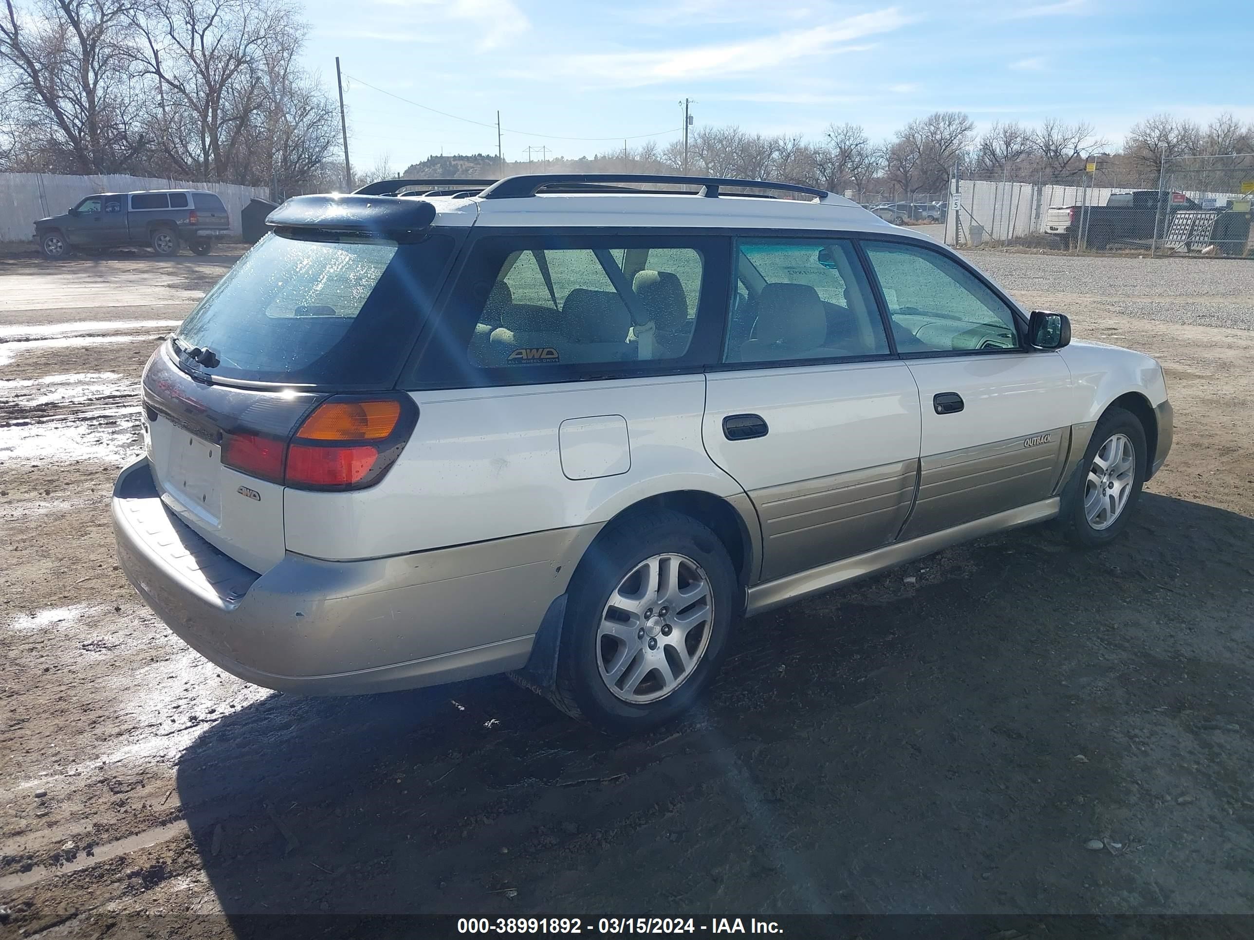 Photo 3 VIN: 4S3BH675136602039 - SUBARU OUTBACK 