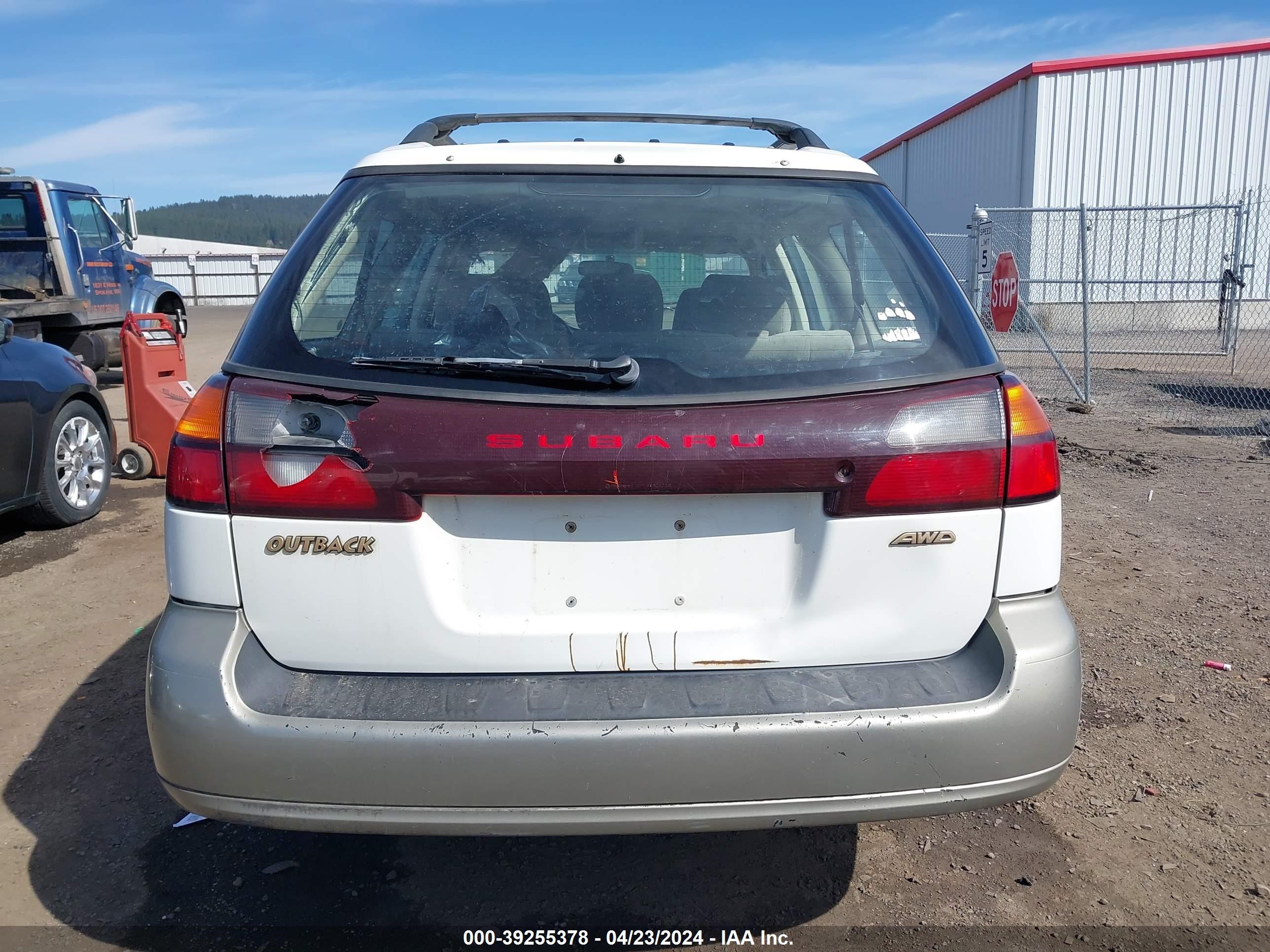 Photo 15 VIN: 4S3BH675217600937 - SUBARU OUTBACK 