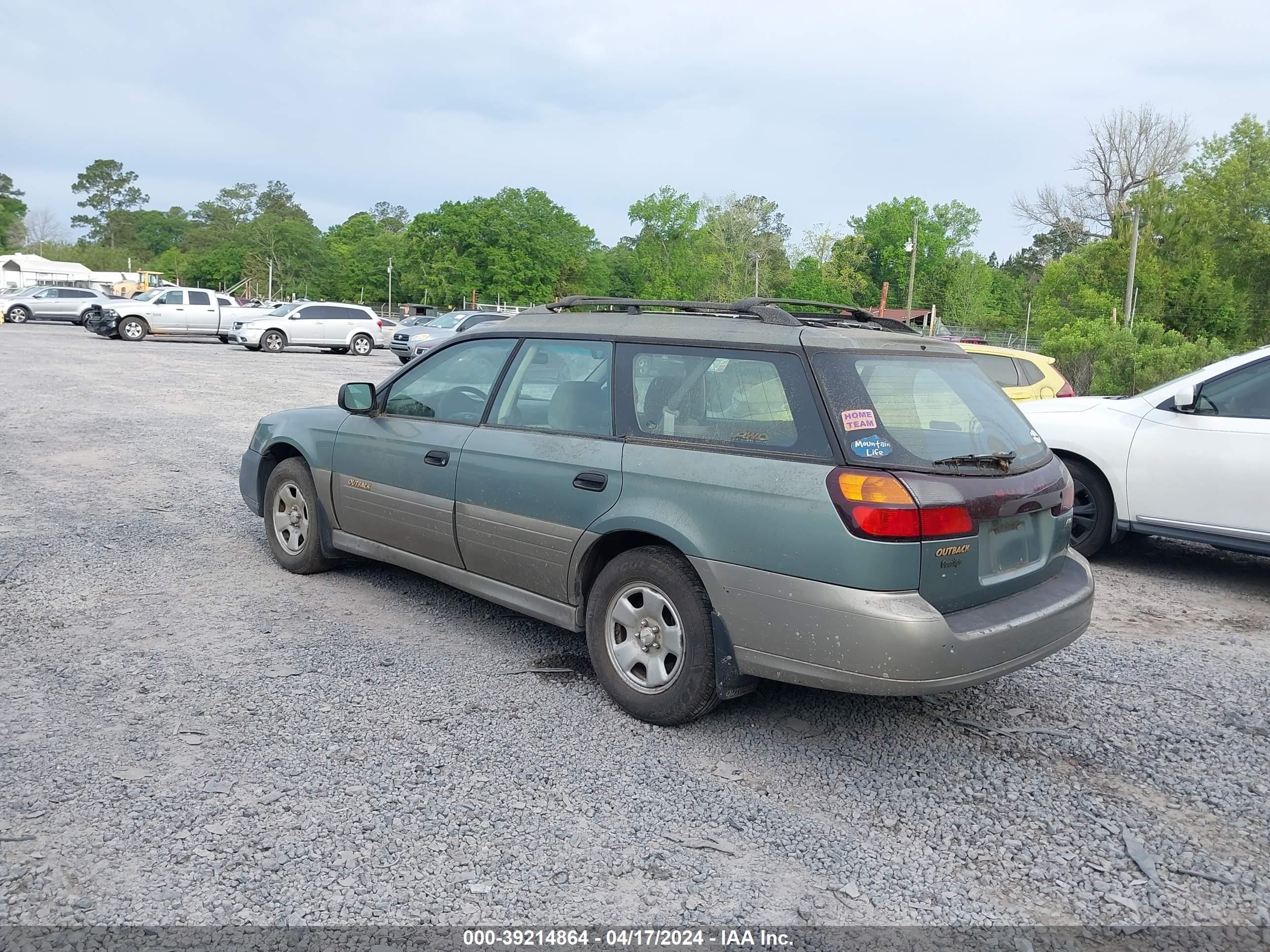 Photo 2 VIN: 4S3BH675237656332 - SUBARU OUTBACK 