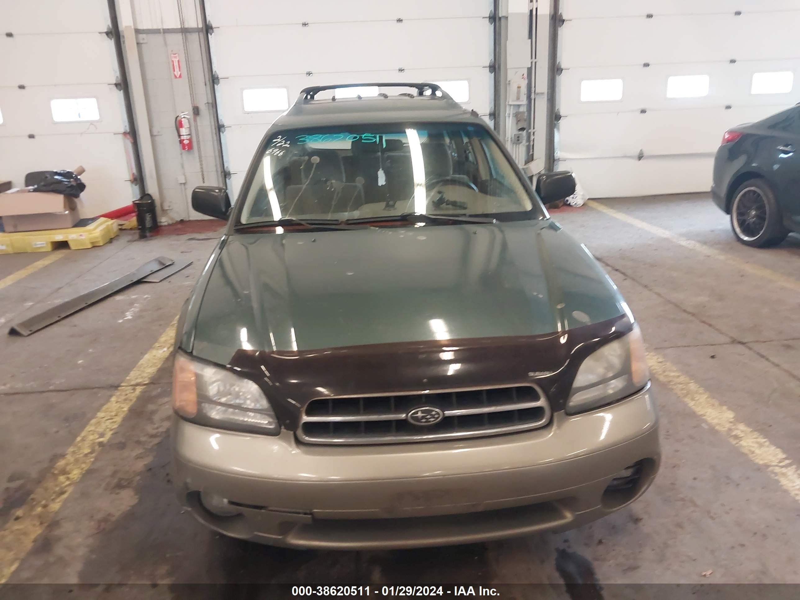 Photo 11 VIN: 4S3BH675317653971 - SUBARU OUTBACK 