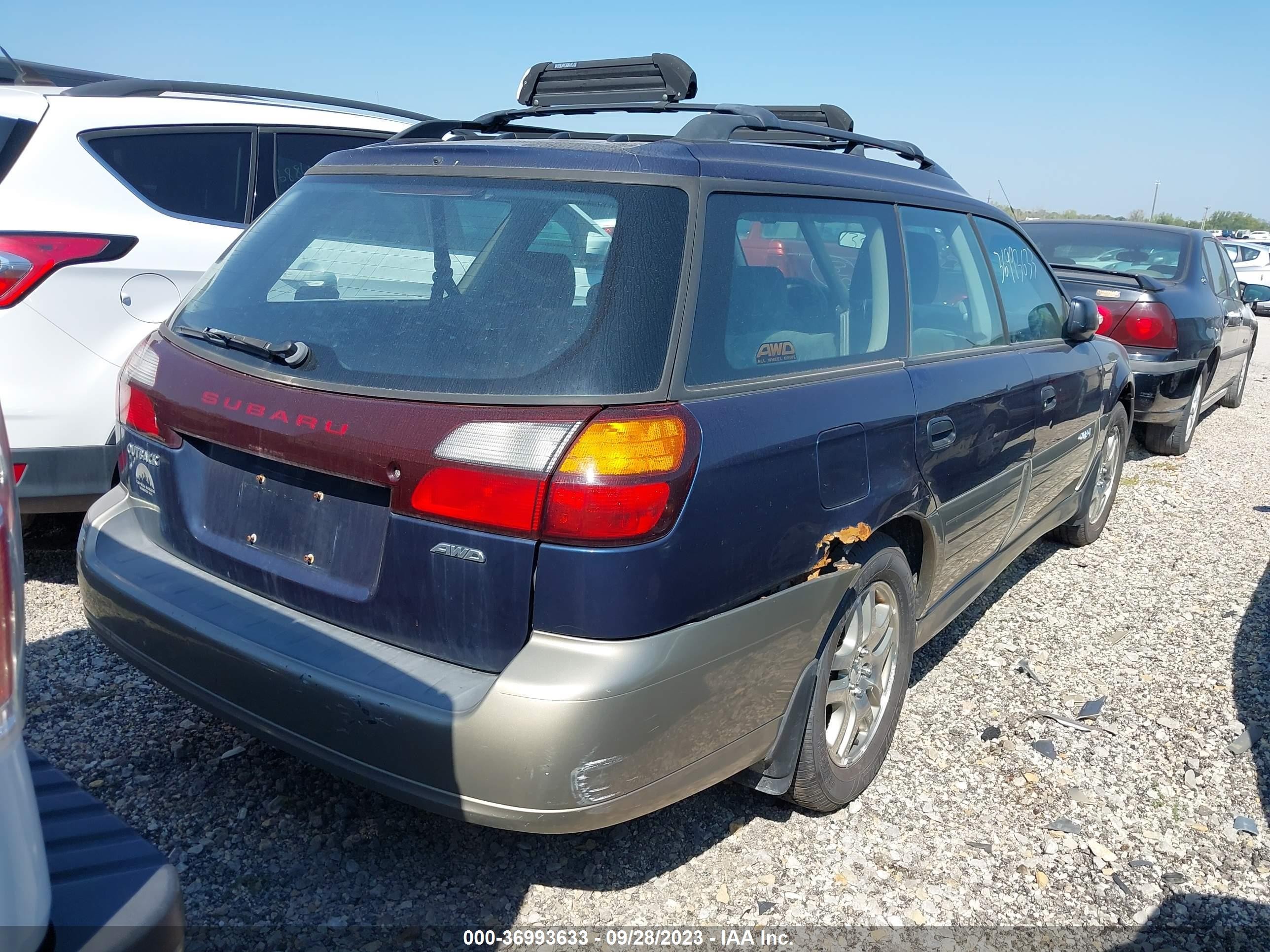 Photo 3 VIN: 4S3BH675347633286 - SUBARU OUTBACK 