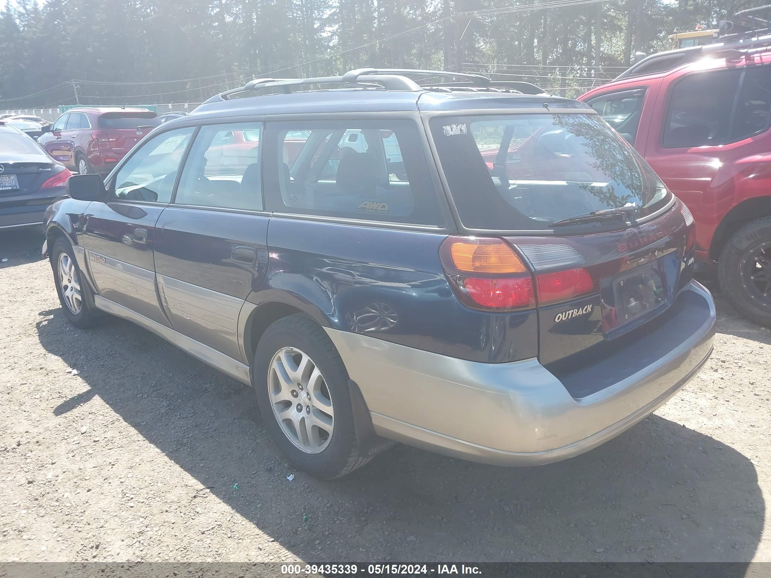 Photo 2 VIN: 4S3BH675637628274 - SUBARU OUTBACK 