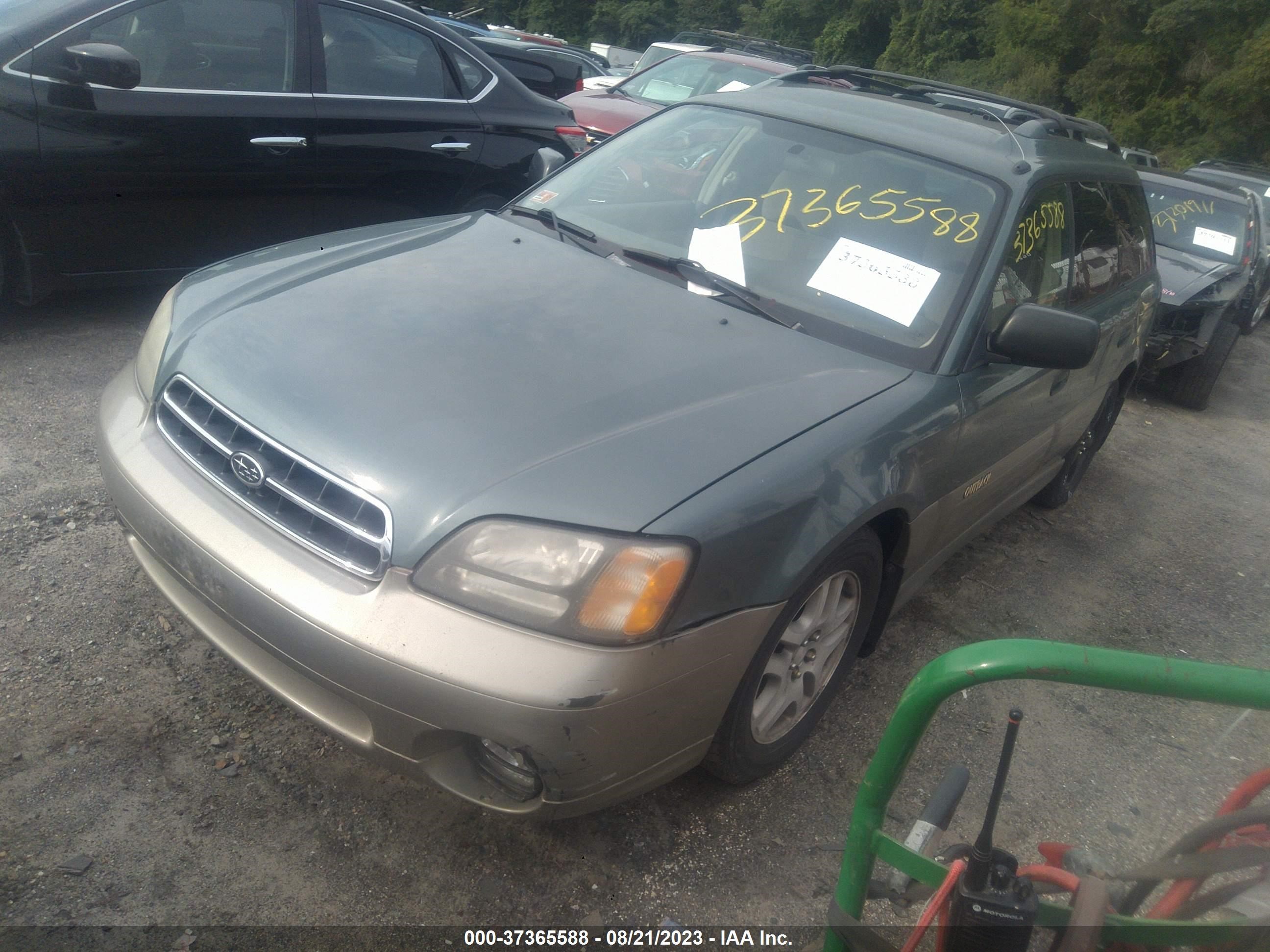 Photo 1 VIN: 4S3BH6757Y7616111 - SUBARU OUTBACK 