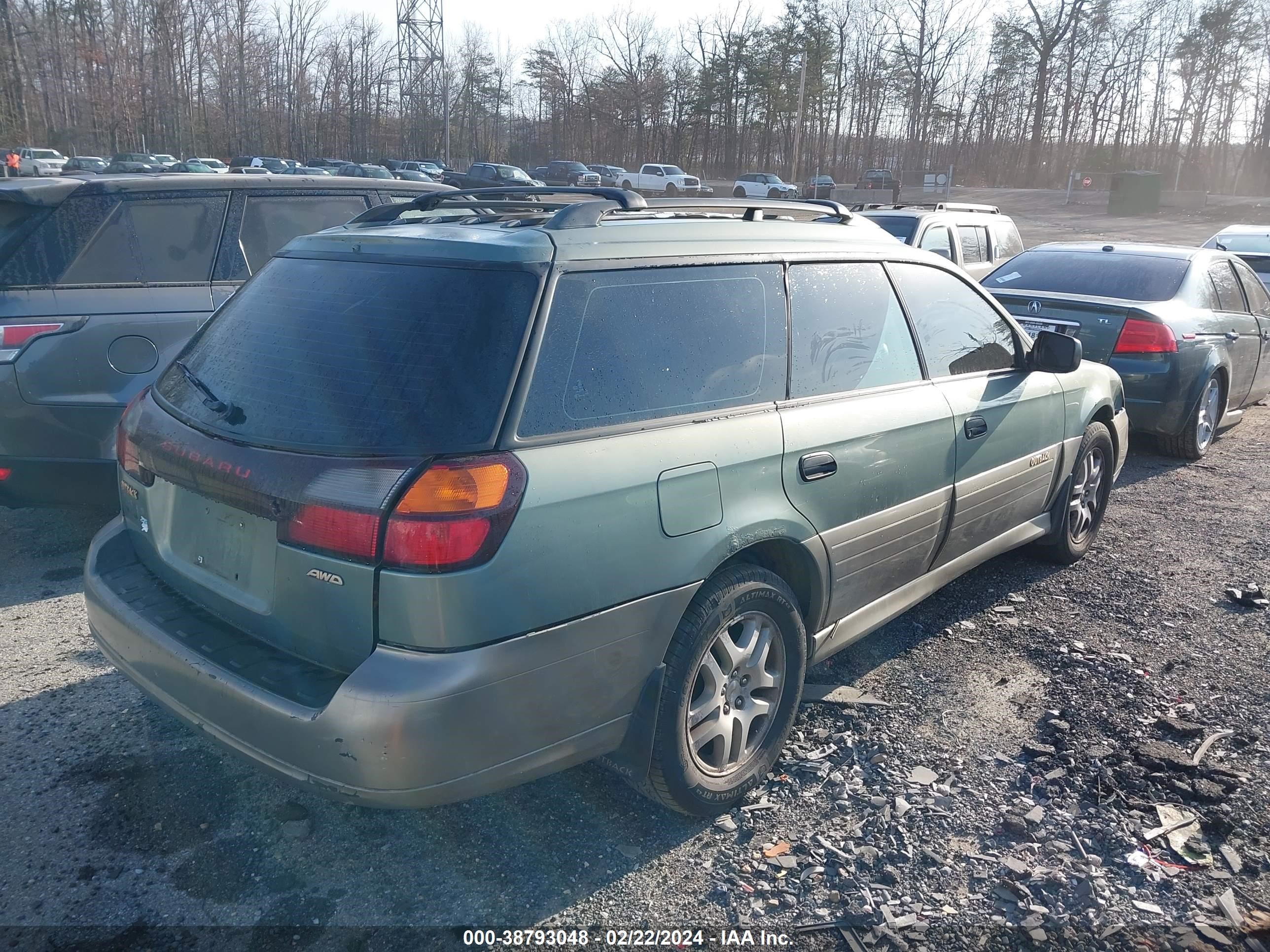 Photo 3 VIN: 4S3BH675837634349 - SUBARU OUTBACK 