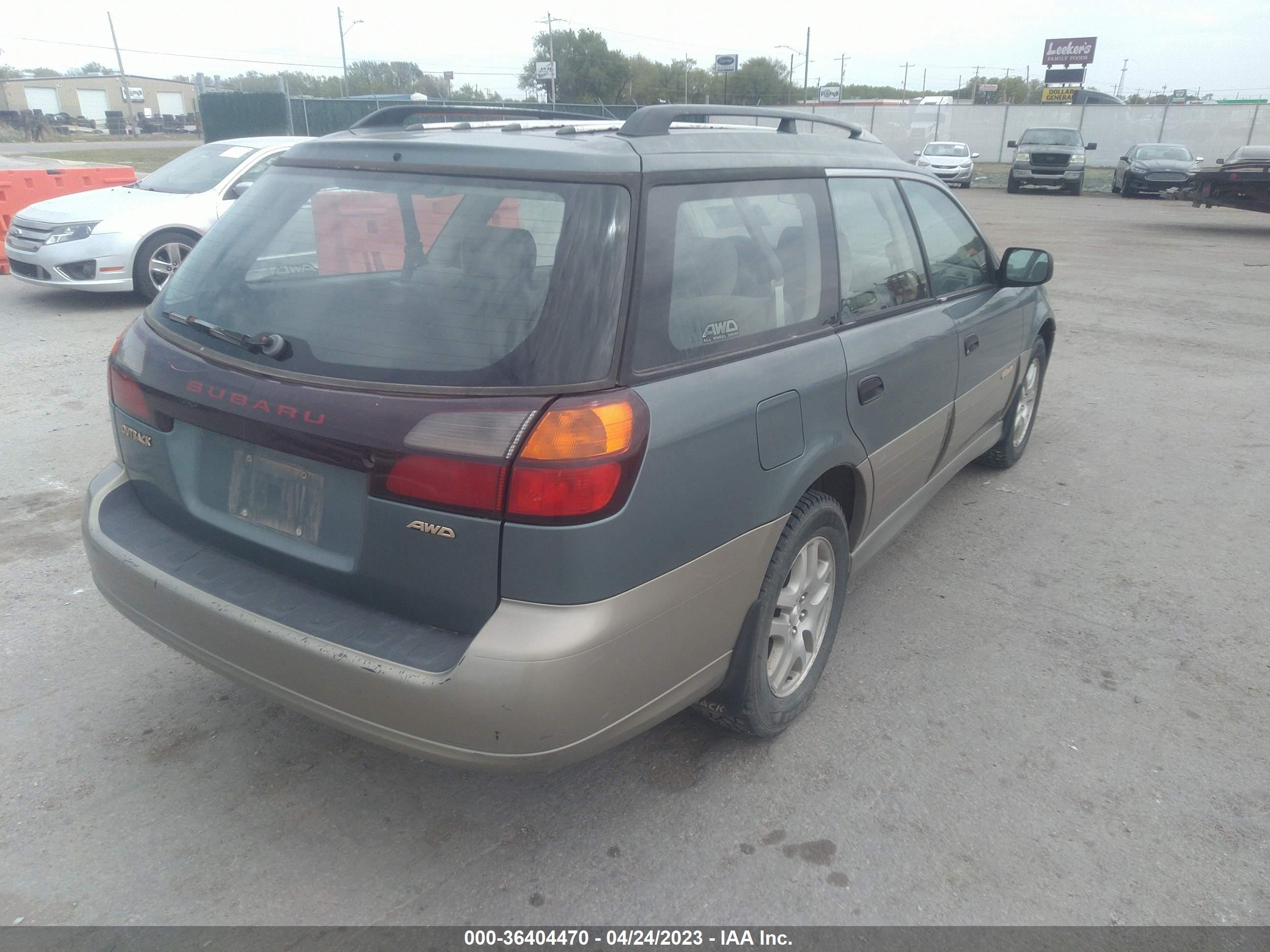 Photo 3 VIN: 4S3BH6758Y6658941 - SUBARU OUTBACK 