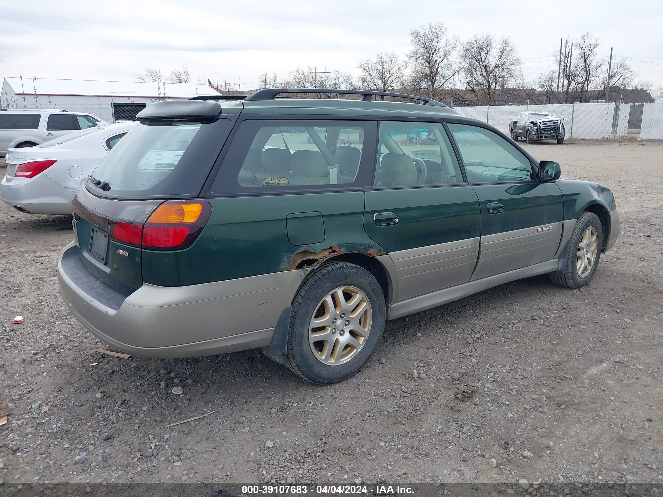 Photo 3 VIN: 4S3BH686317606060 - SUBARU OUTBACK 