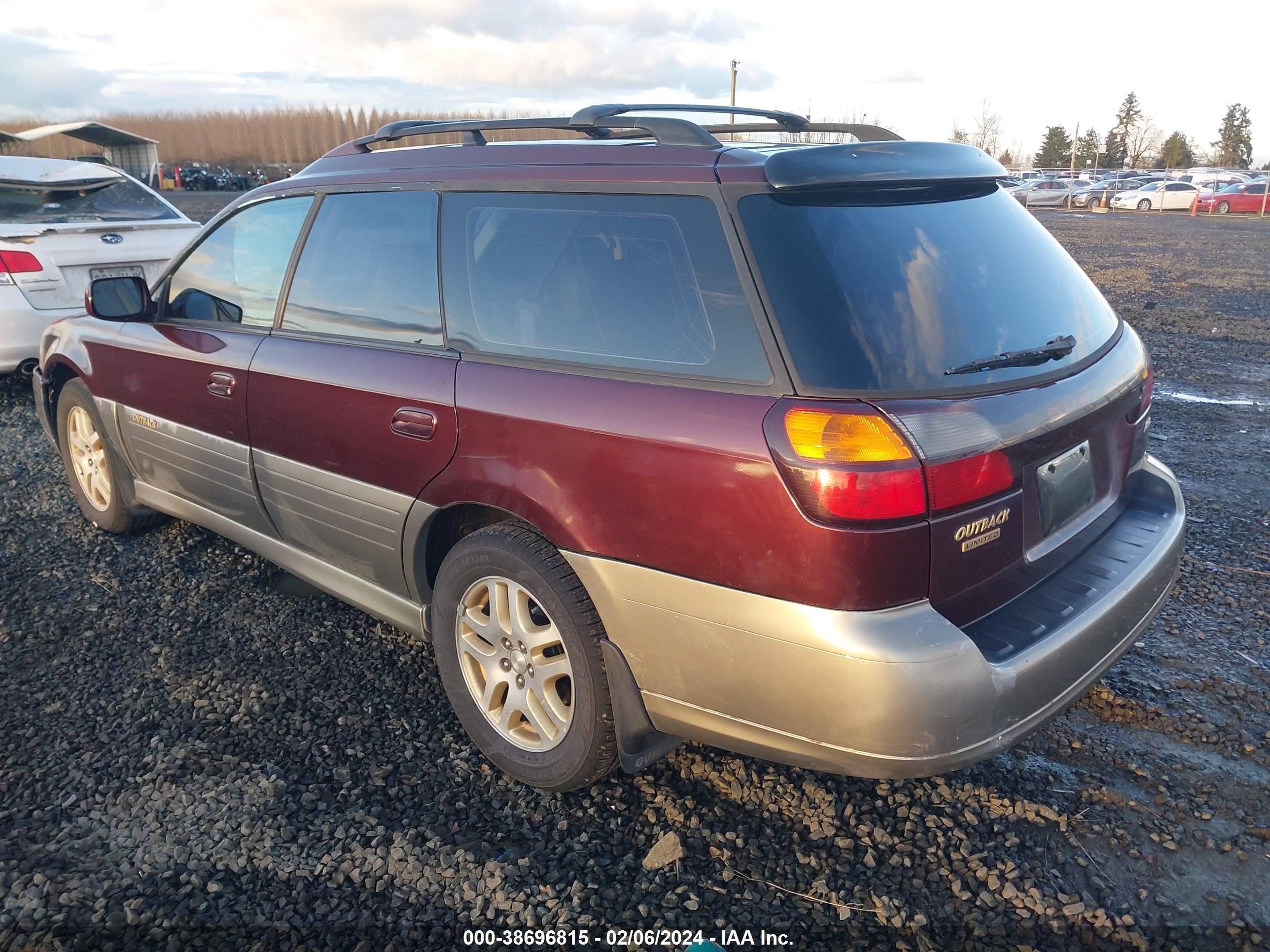 Photo 2 VIN: 4S3BH6864Y7620169 - SUBARU OUTBACK 