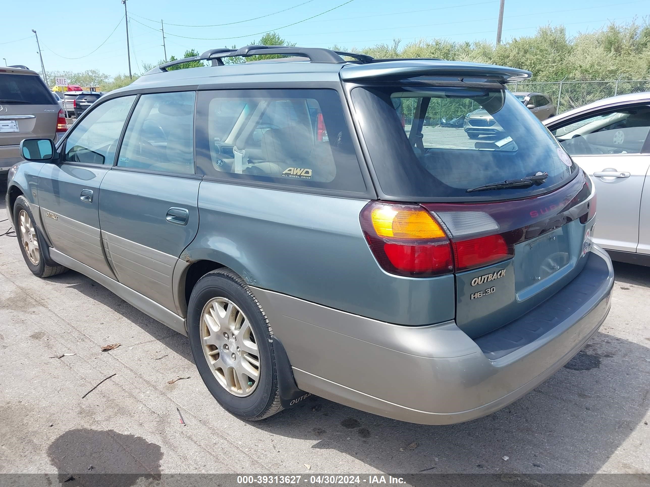 Photo 2 VIN: 4S3BH806627604361 - SUBARU OUTBACK 