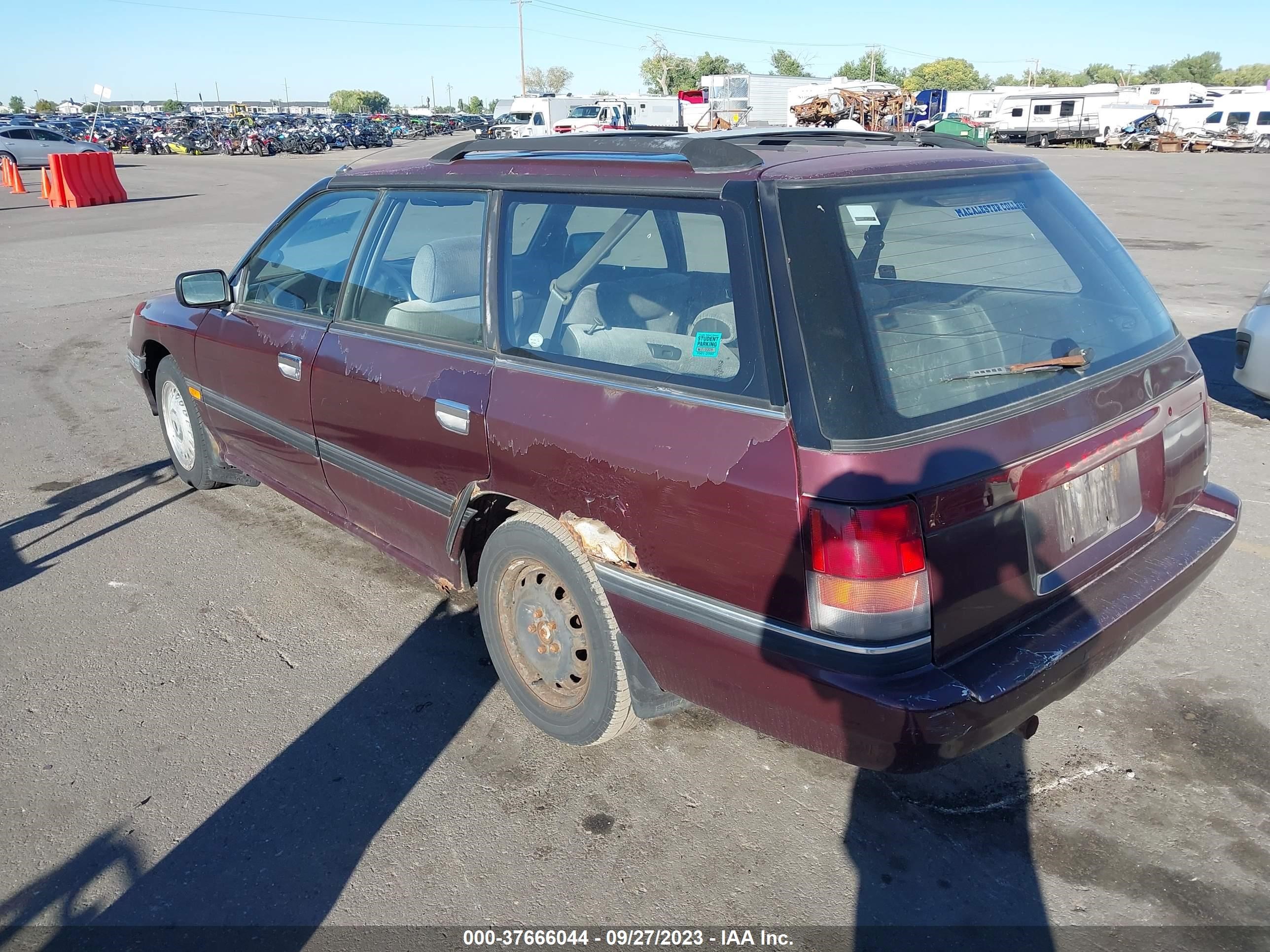 Photo 2 VIN: 4S3BJ633XP7964198 - SUBARU LEGACY 