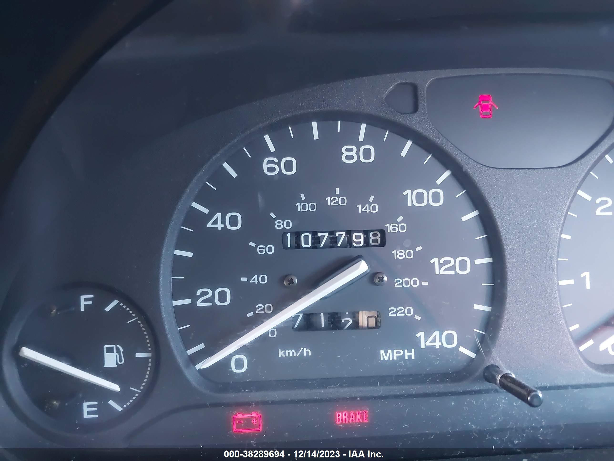 Photo 6 VIN: 4S3BK6353S6354284 - SUBARU LEGACY 