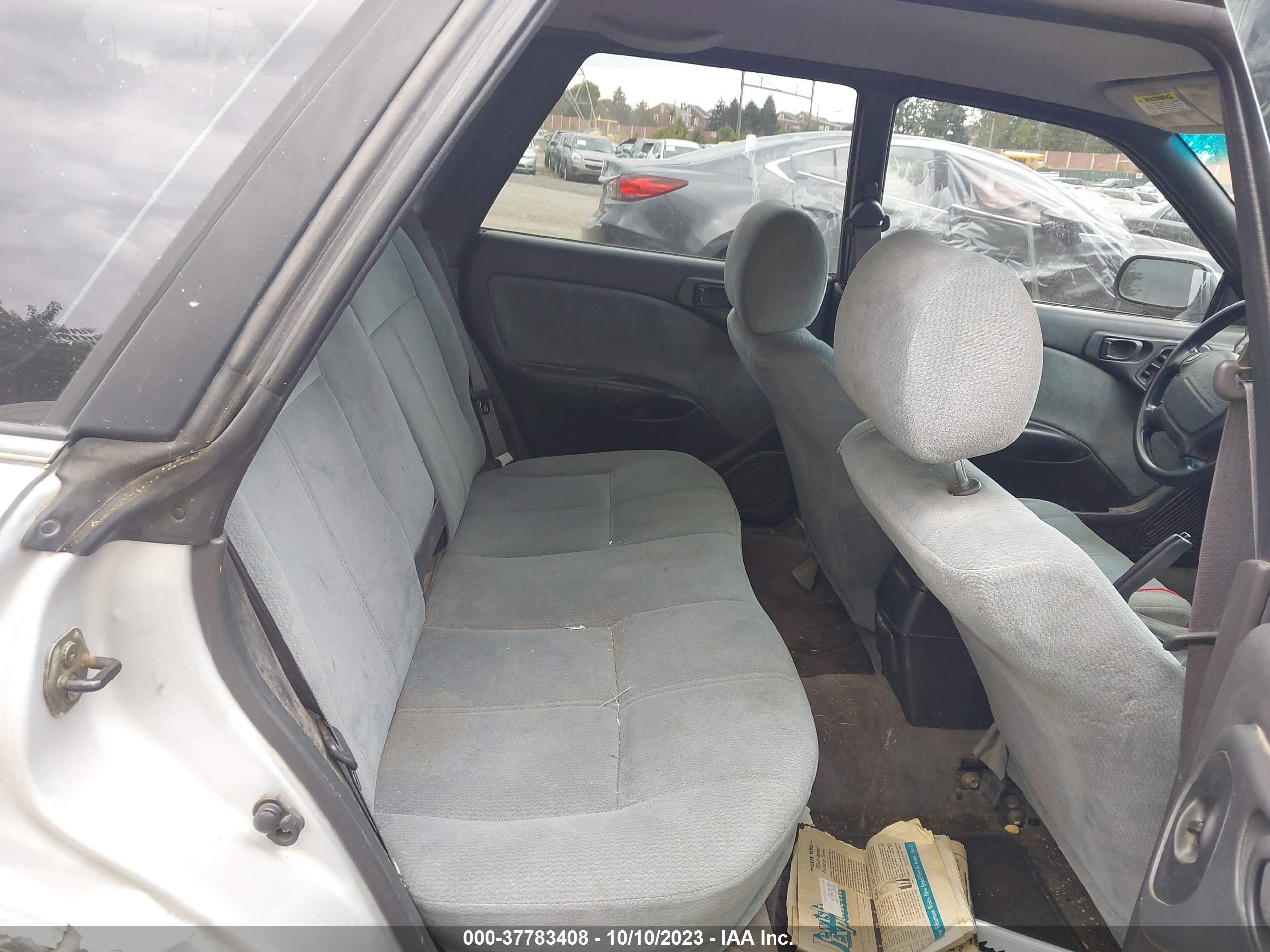 Photo 7 VIN: 4S3BK6358S6345404 - SUBARU LEGACY 
