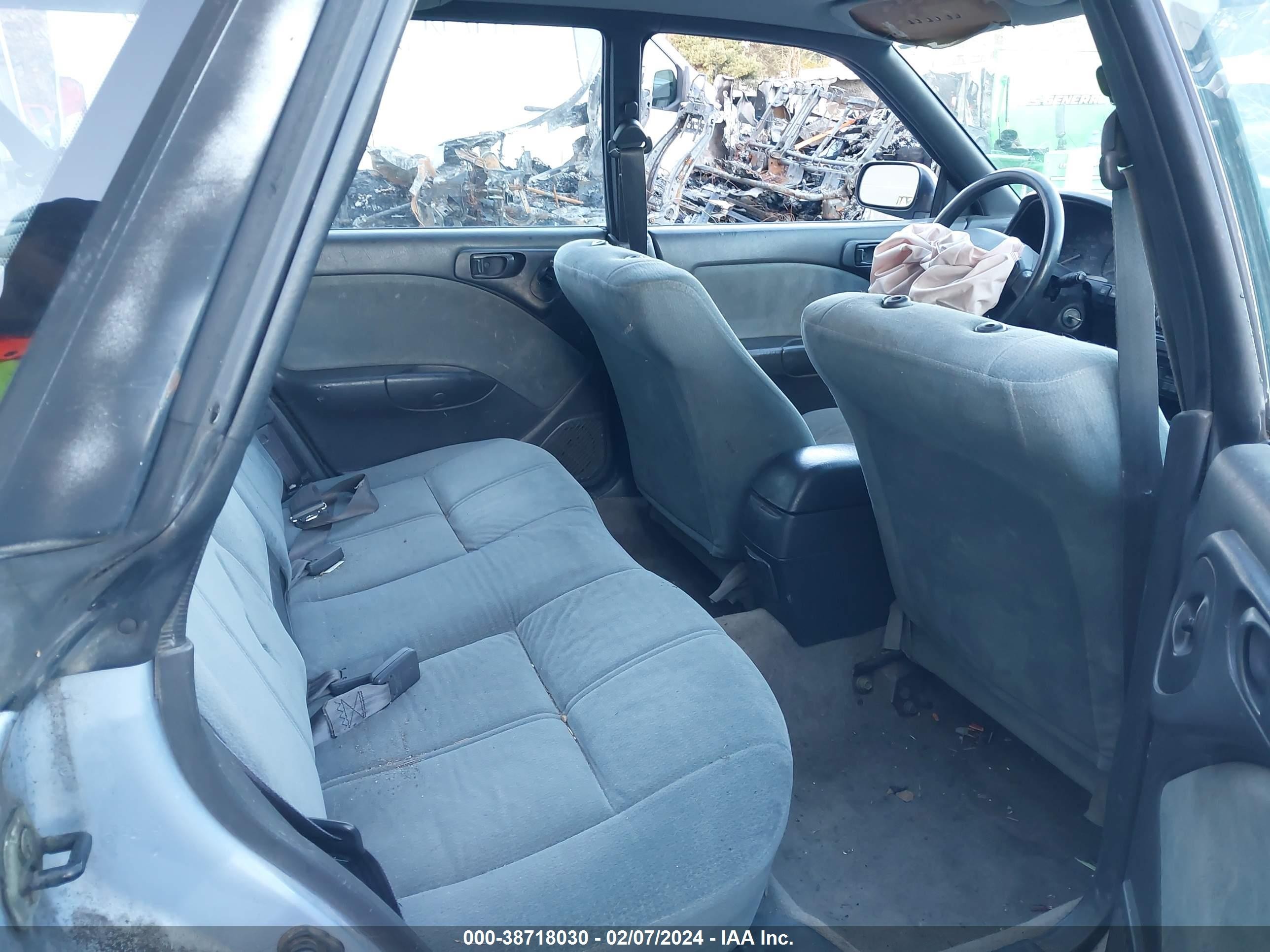 Photo 7 VIN: 4S3BK6359S7319663 - SUBARU LEGACY 