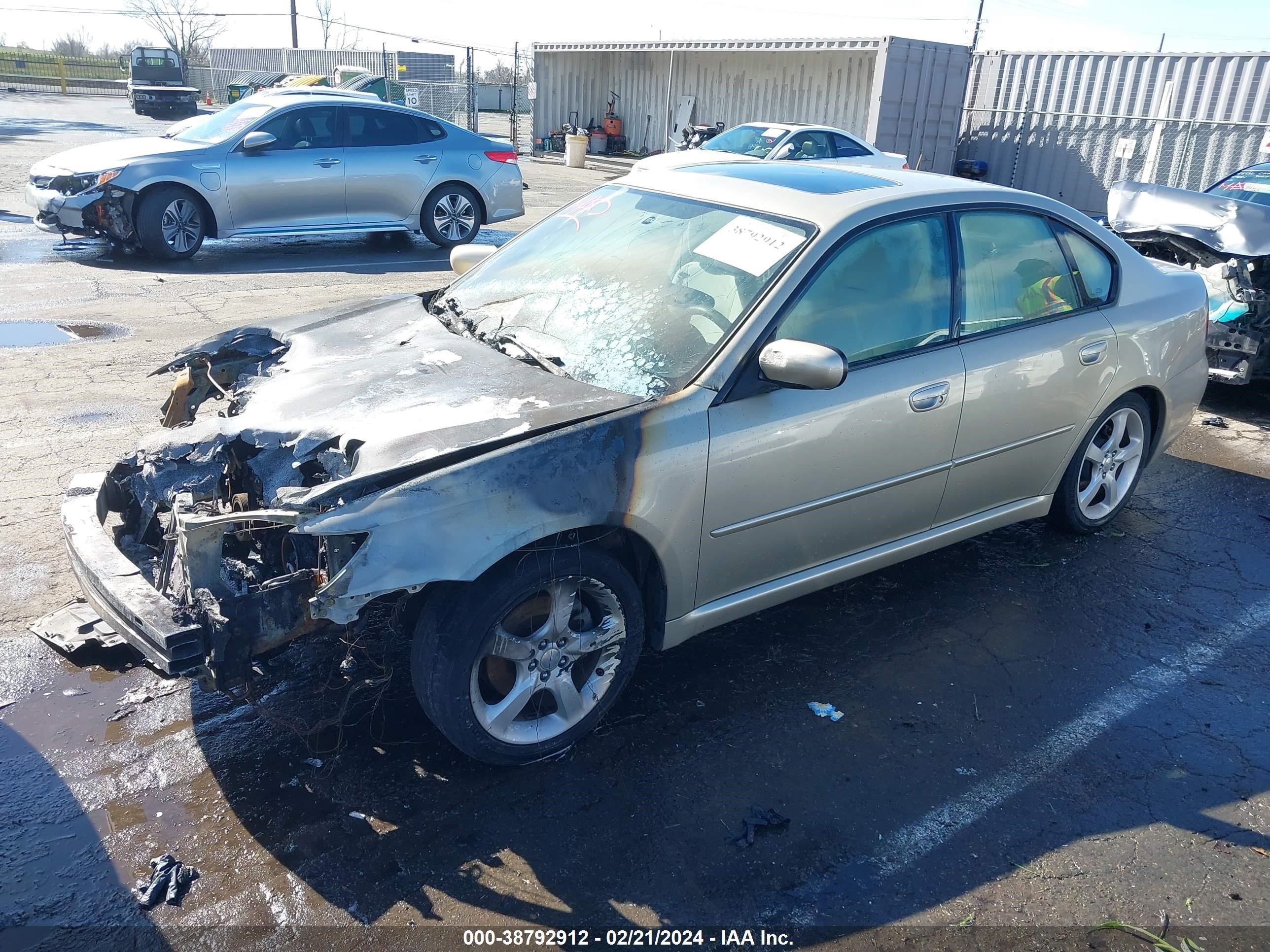 Photo 1 VIN: 4S3BL616687204956 - SUBARU LEGACY 