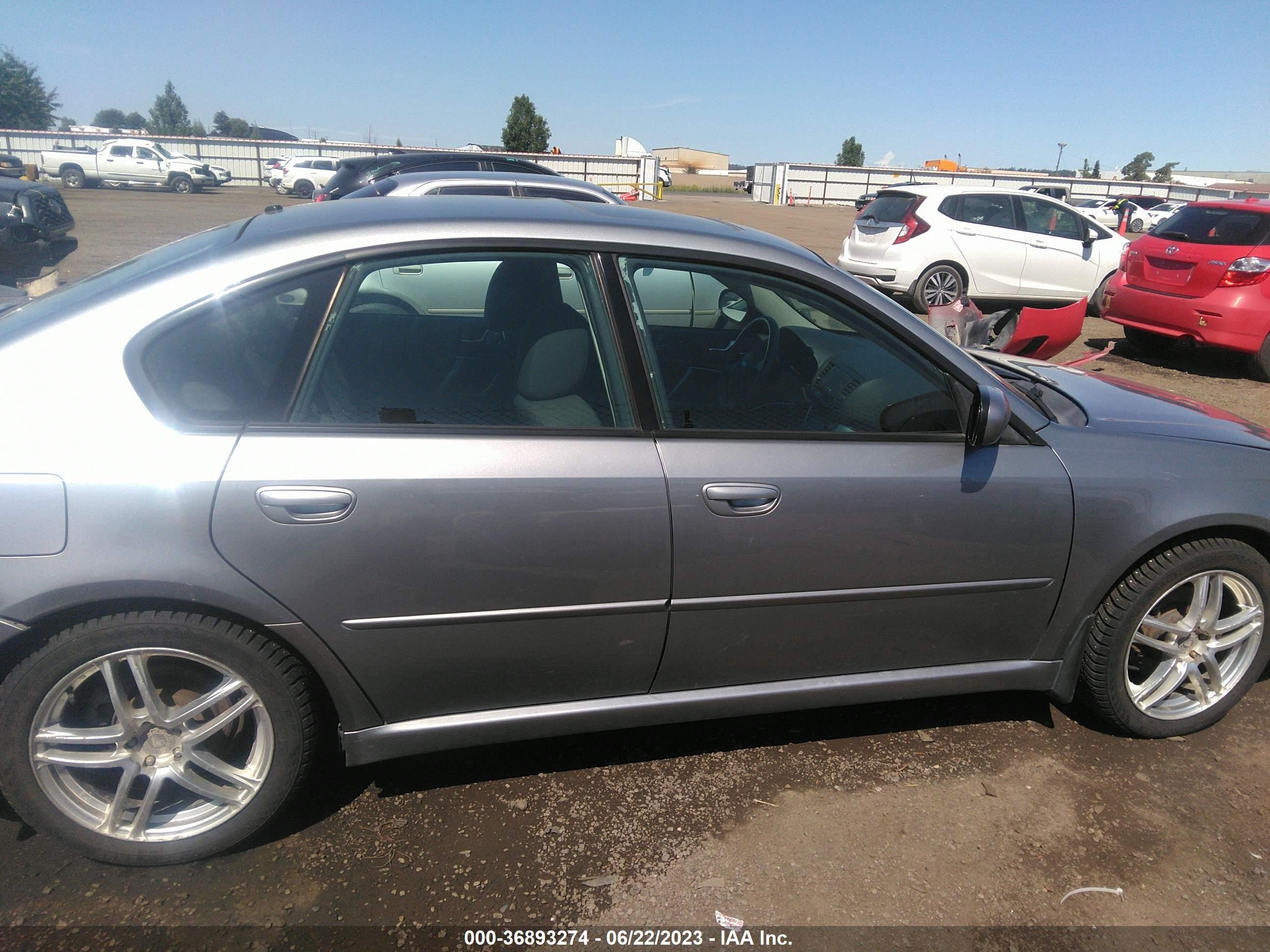 Photo 12 VIN: 4S3BL616897235921 - SUBARU LEGACY 