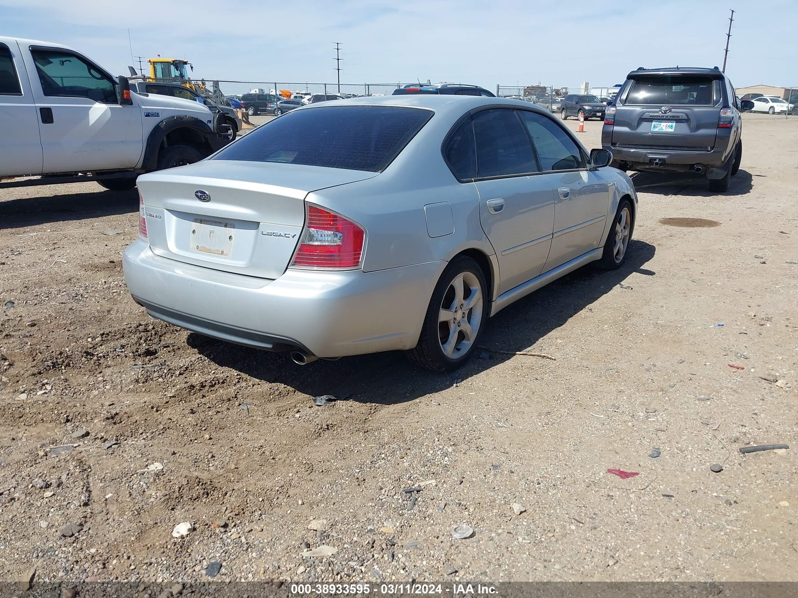 Photo 3 VIN: 4S3BL626167213298 - SUBARU LEGACY 