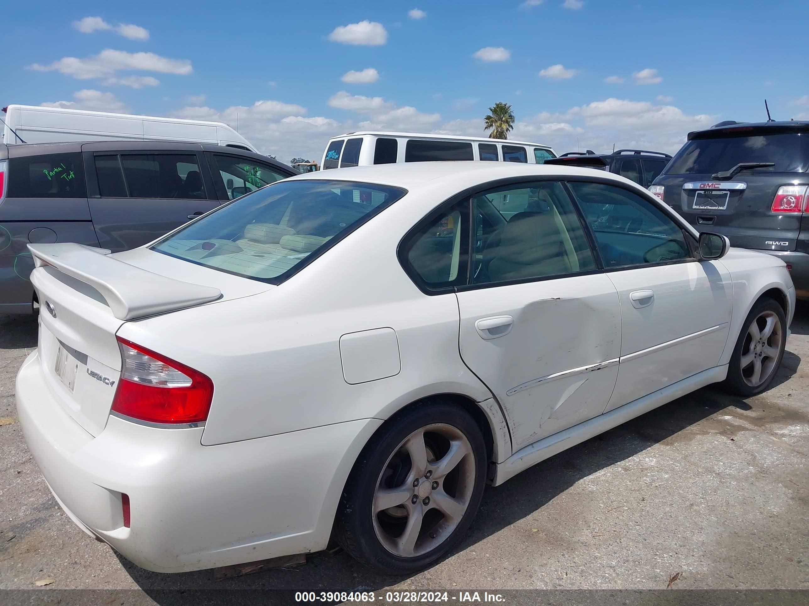 Photo 3 VIN: 4S3BL626187221307 - SUBARU LEGACY 