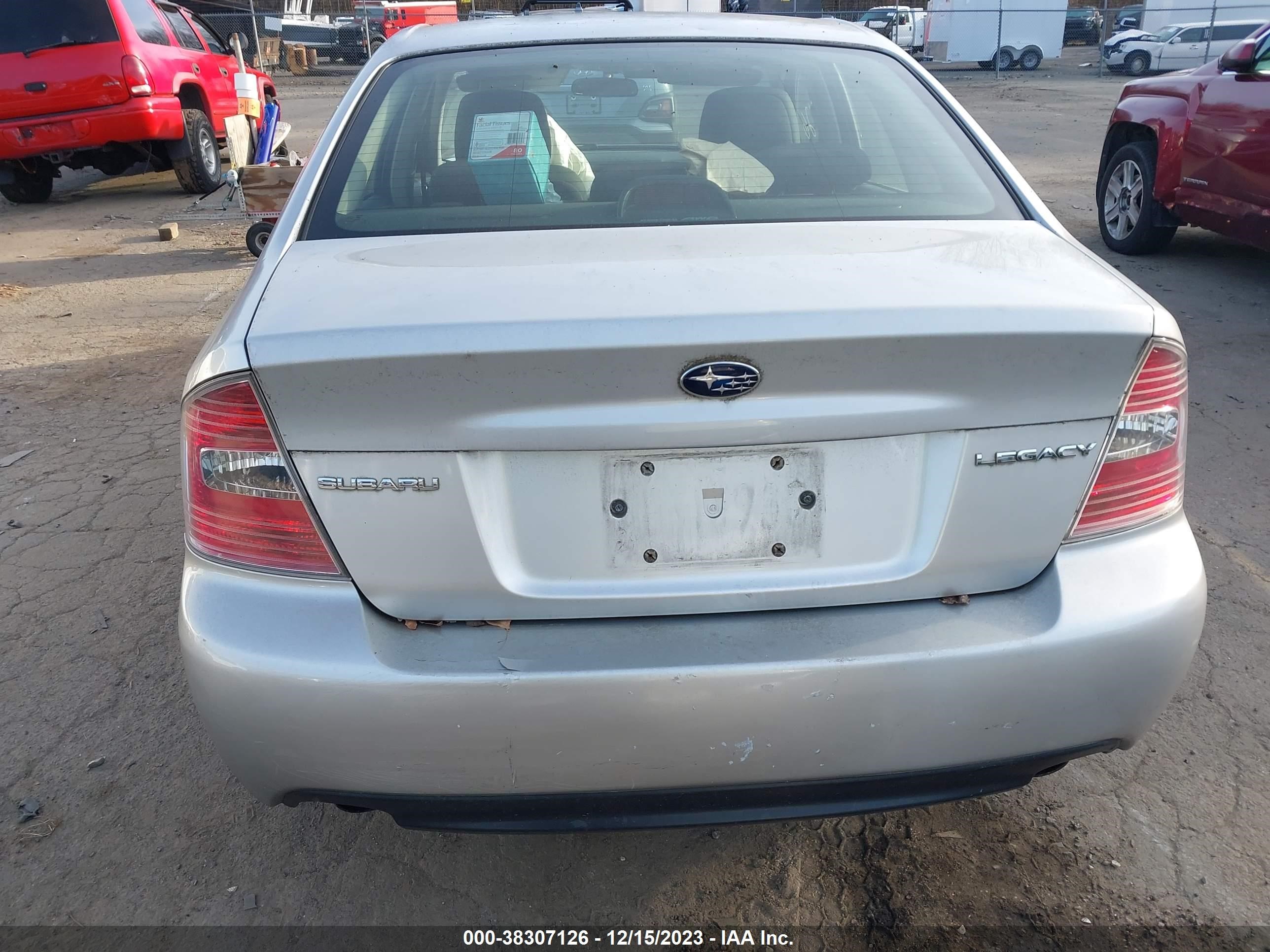 Photo 16 VIN: 4S3BL626867202007 - SUBARU LEGACY 