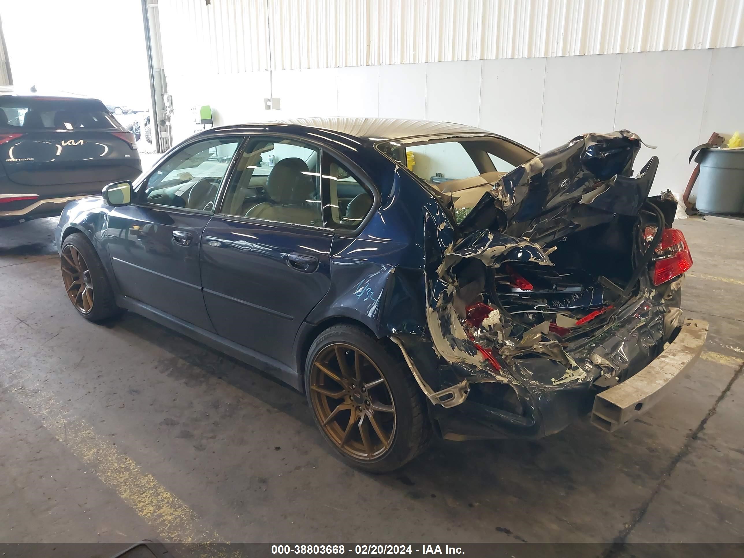 Photo 2 VIN: 4S3BL676154217232 - SUBARU LEGACY 